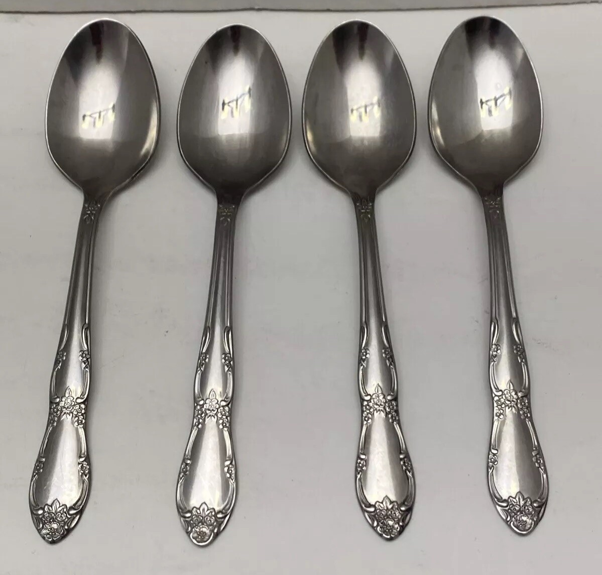 4 ROGERS ONEIDA FENWAY/DAYDREAM STAINLESS STEEL TABLESPOONS