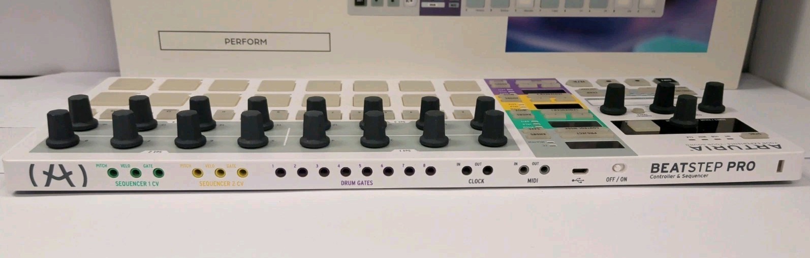 Arturia BeatStep Pro Controller Sequencer White w/ Original Box MIDI USB CV Gate