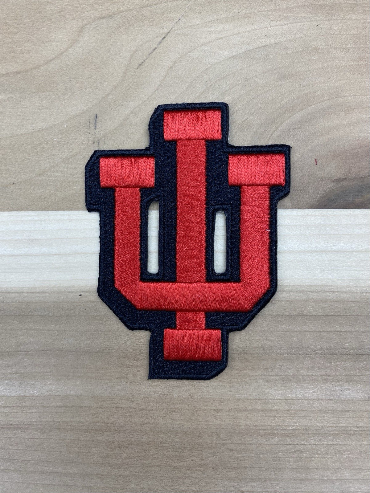 Indiana Hoosiers NCAA Team Logo Iron On Patch-Sew Patch Embroidered 2.75”