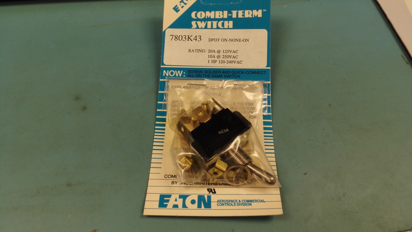 EATON 7803K43 COMBI-TERM SWITCH TOGGLE ON-NONE-ON 20AMP