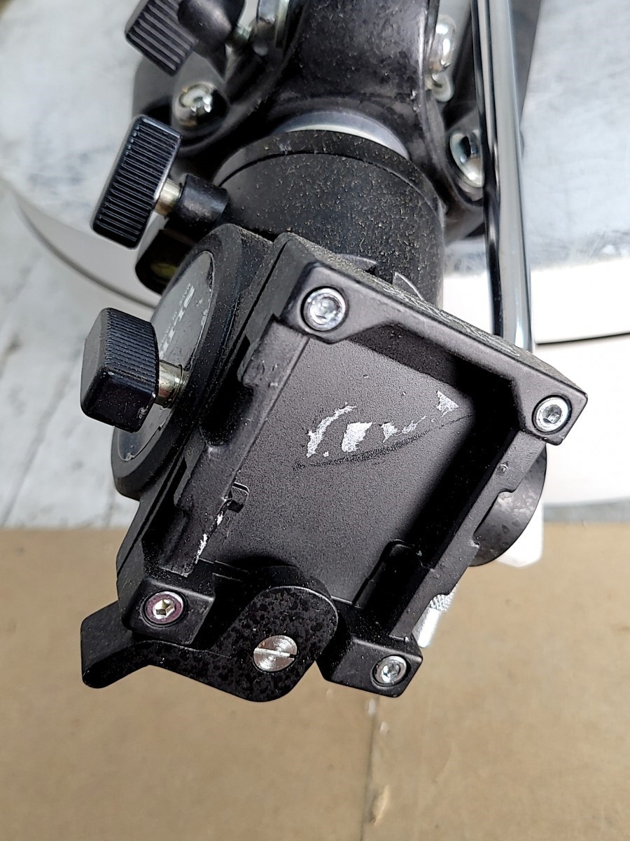 SLIK 505QF 64" Tripod
