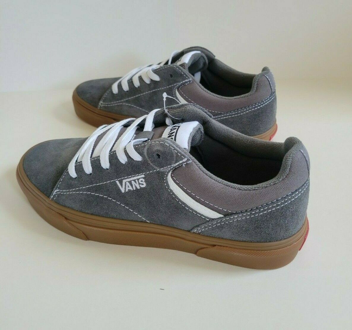 Vans Seldan Gray and Brown Suede Sneakers Men's Size 7.5