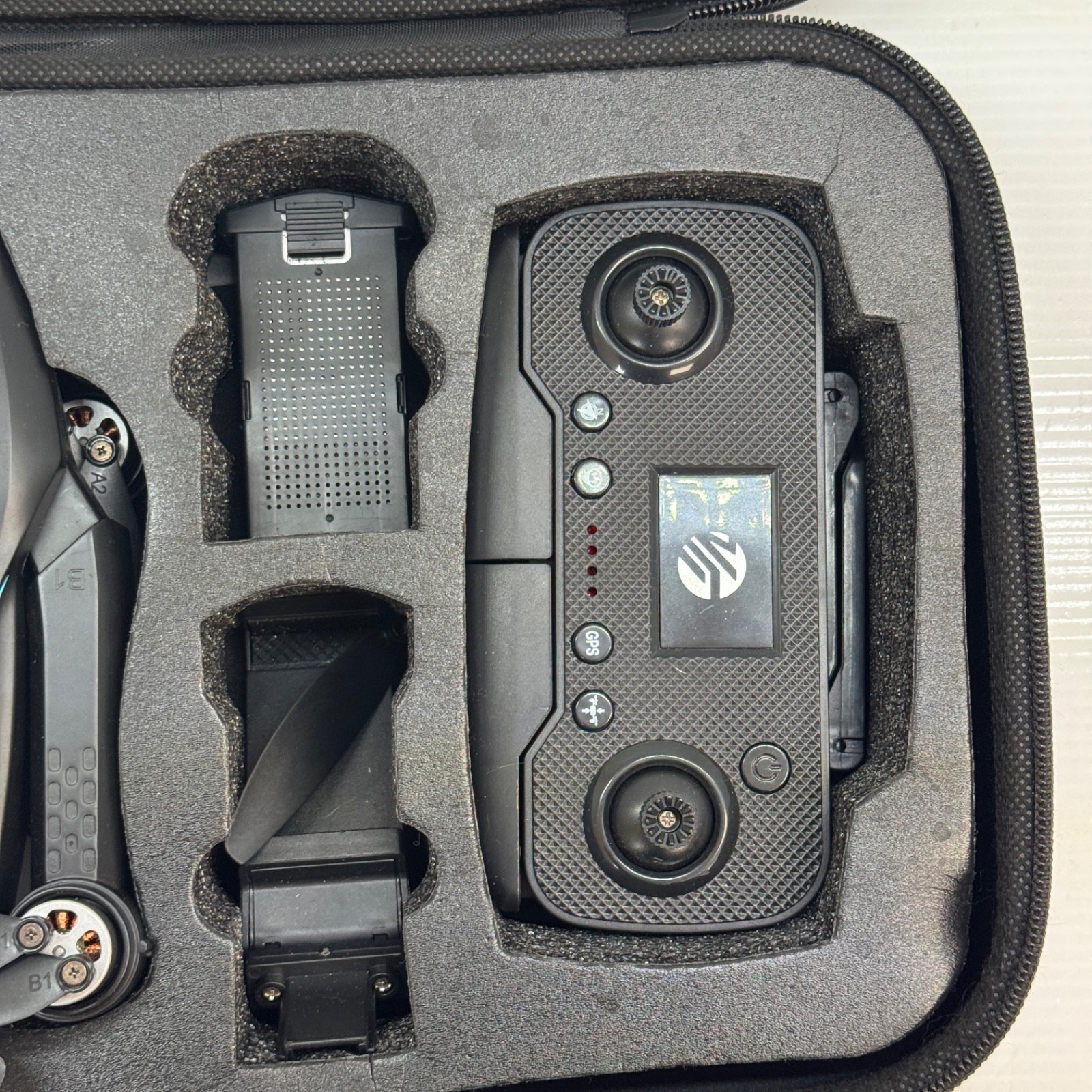 Sky Flow 4K Aerial Camera Drone Image Stabilization & Carrying Case