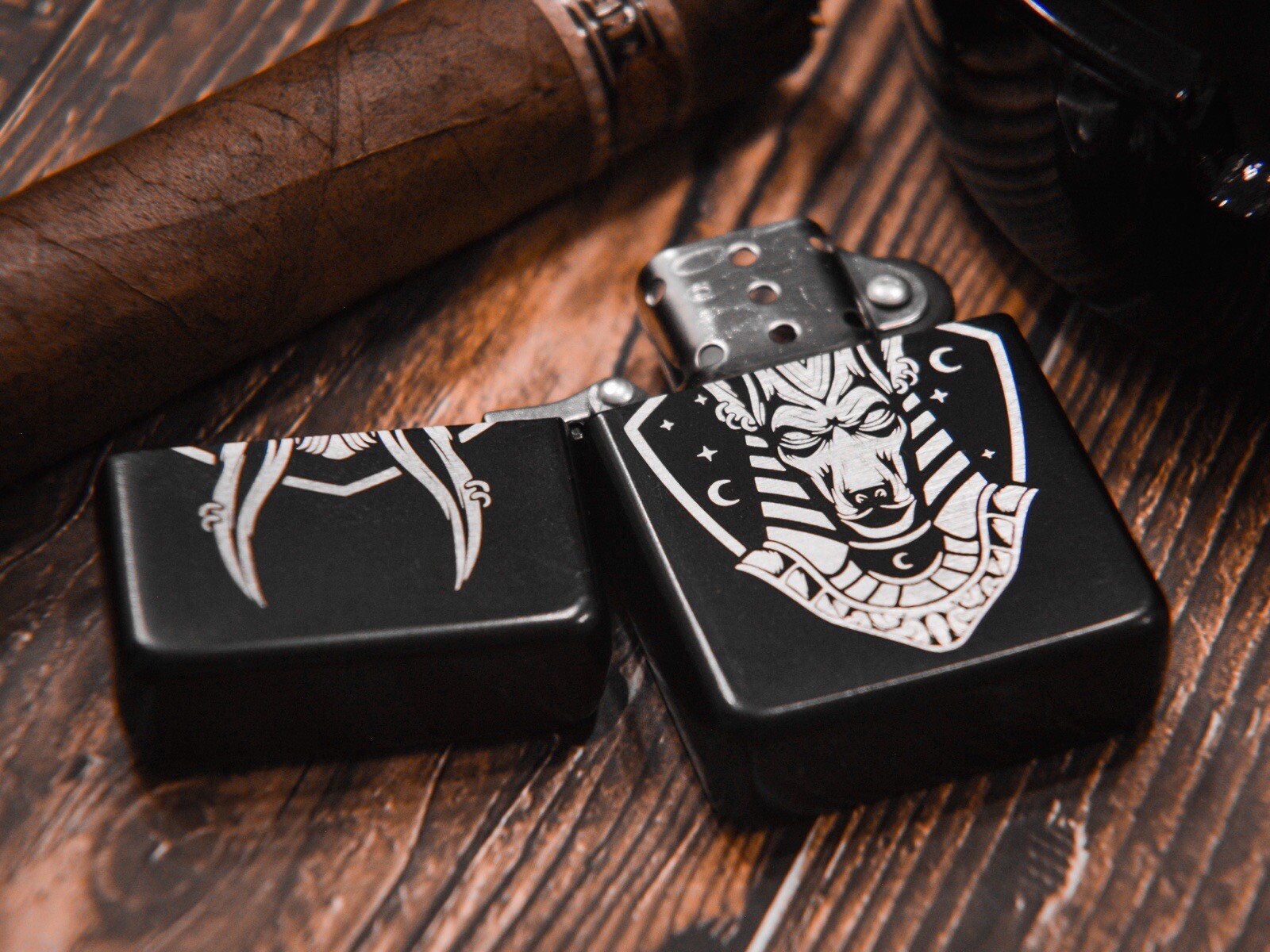 Anubis Engraved Lighter