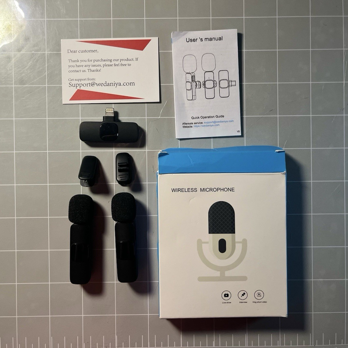 WEDANIYA Wireless Lavalier/Lapel Microphone Set w/ Lightning Receiver, Black