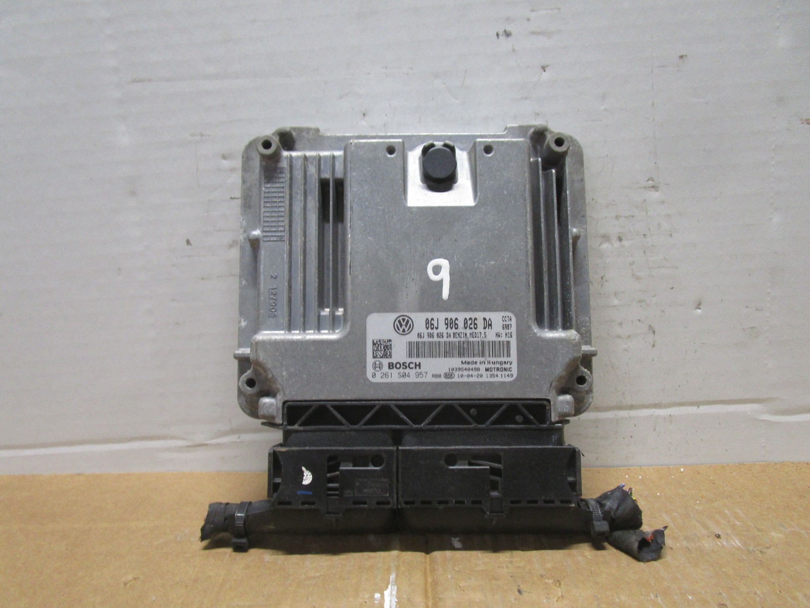 10 2010 Volkswagen CC Engine Control Module Computer ECM ECU Unit 06J906026DA