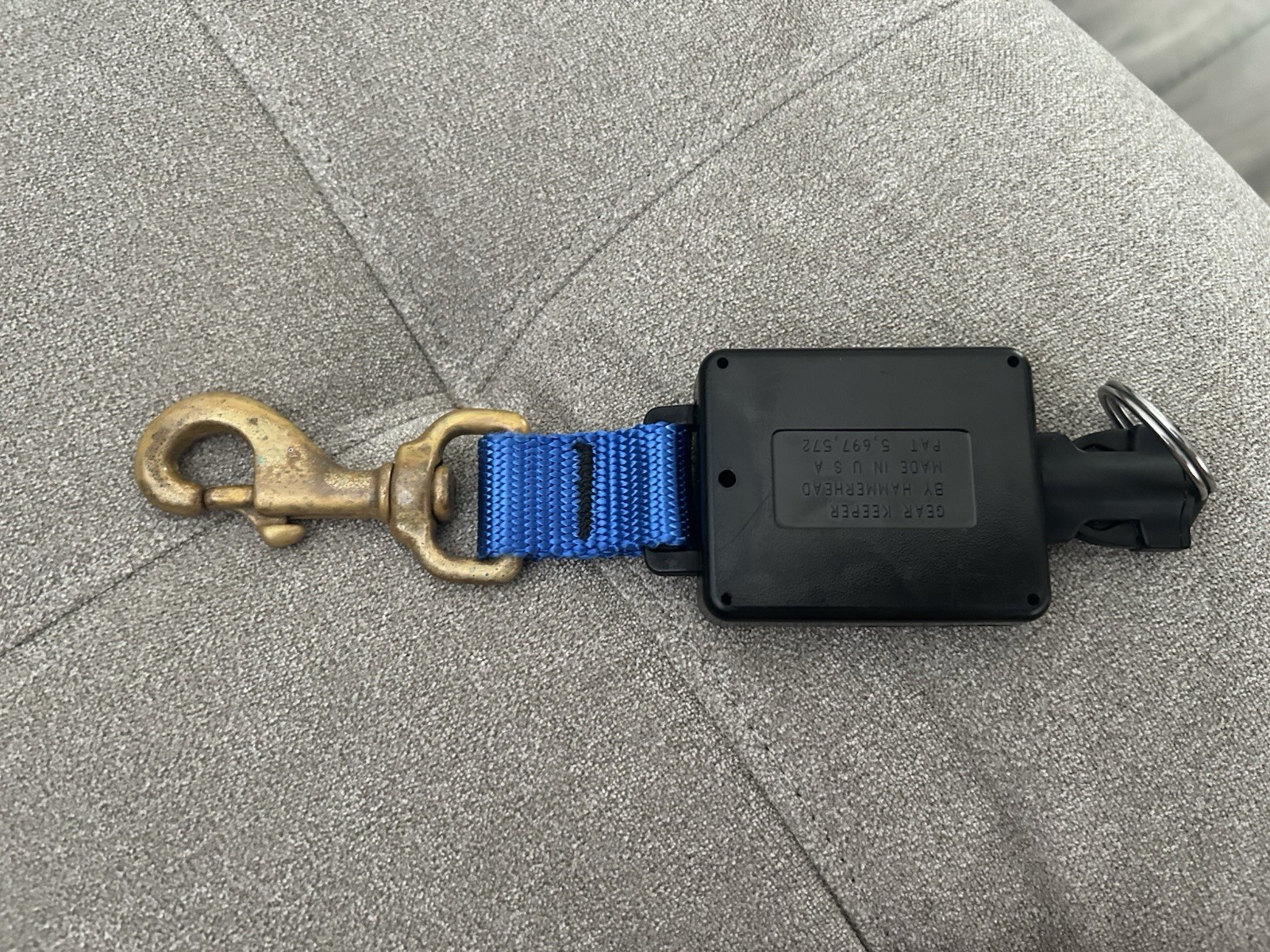 CETACEA scuba retractor/ console keeper/ gauge keeper
