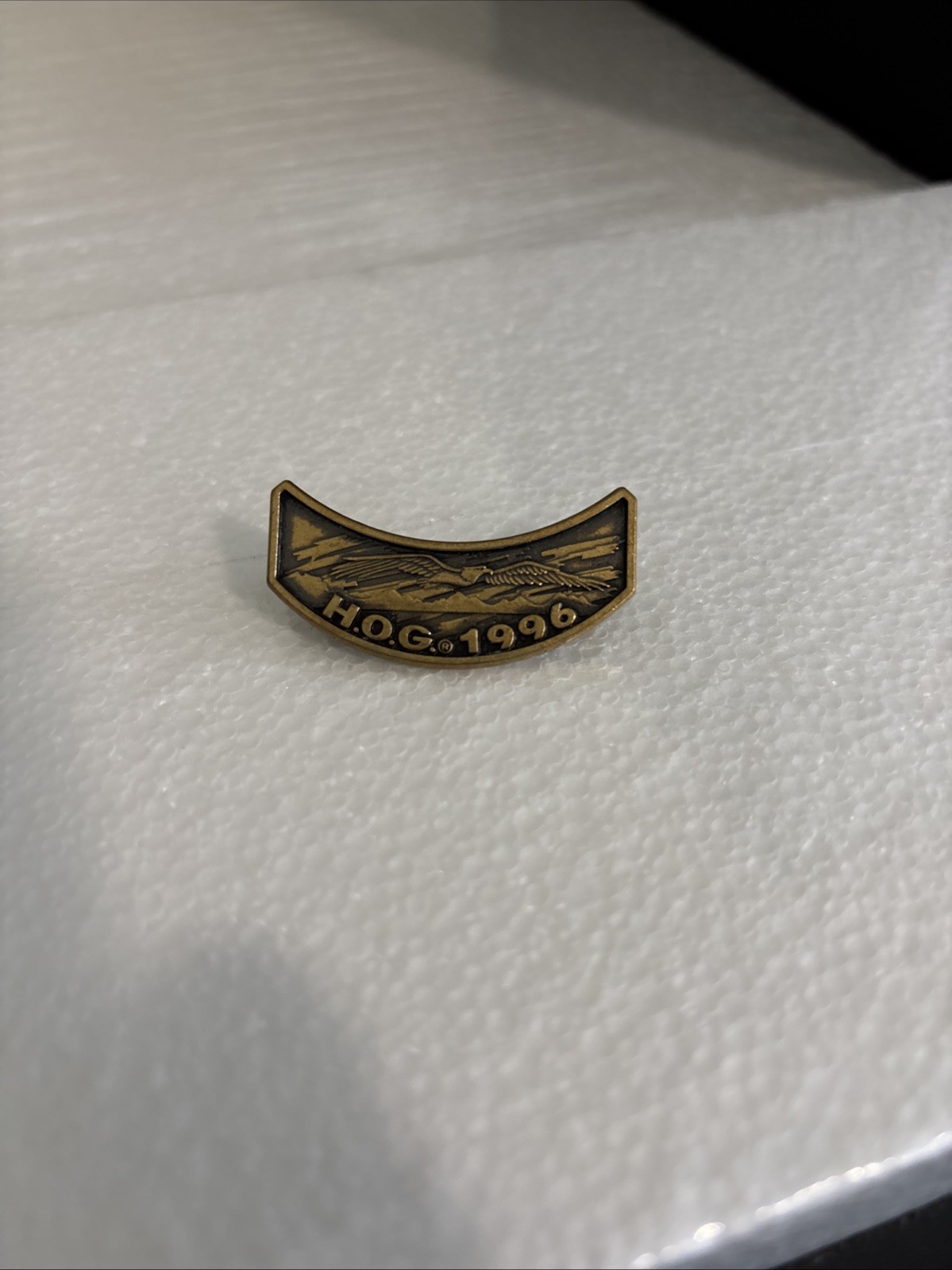1996 HOG Harley Davidson Owners Group Member Rocker Lapel Pin Pre-owned