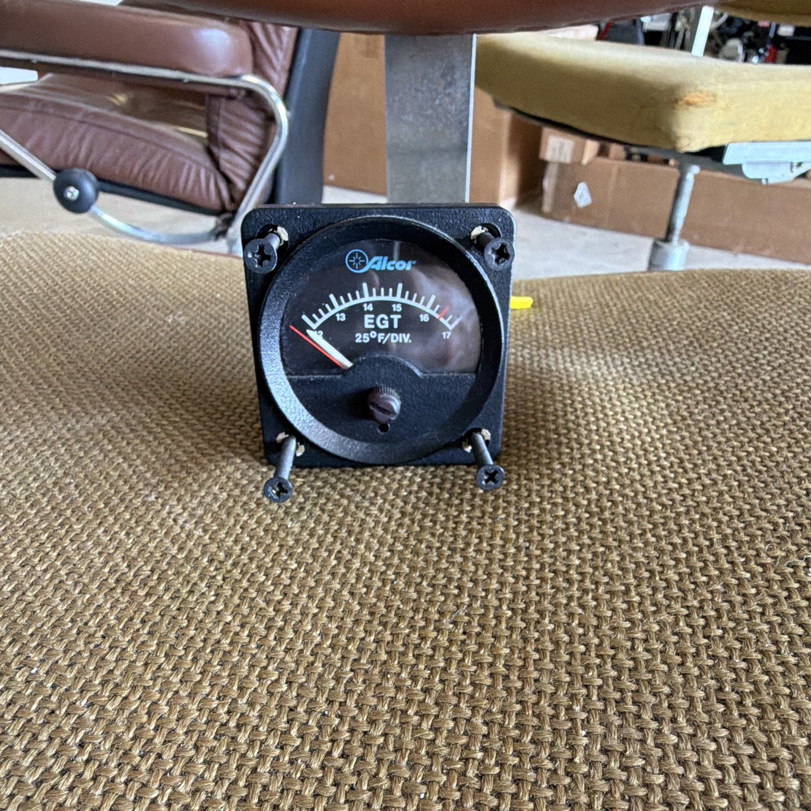 Alcor EGT Indicator 2- 1/4 P/N 46164 Made In USA