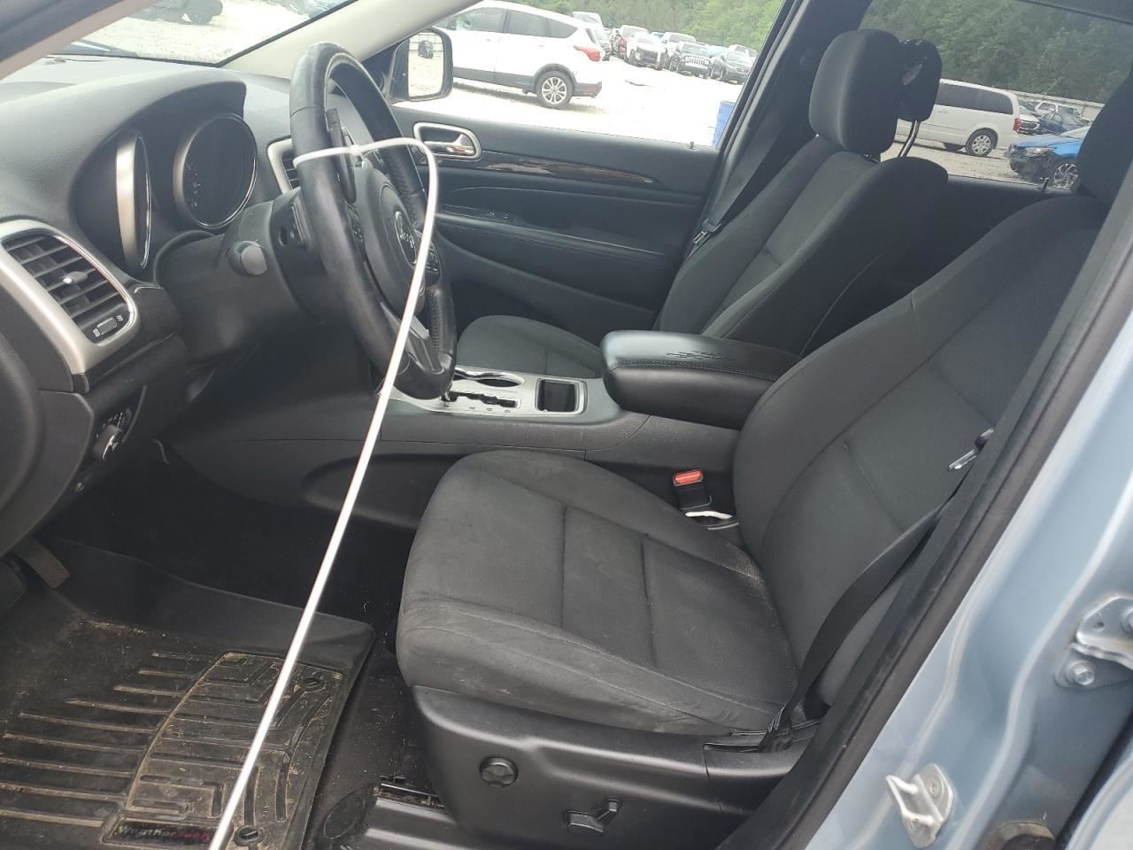 CHERGRAND 2012 Glove Box 4703460