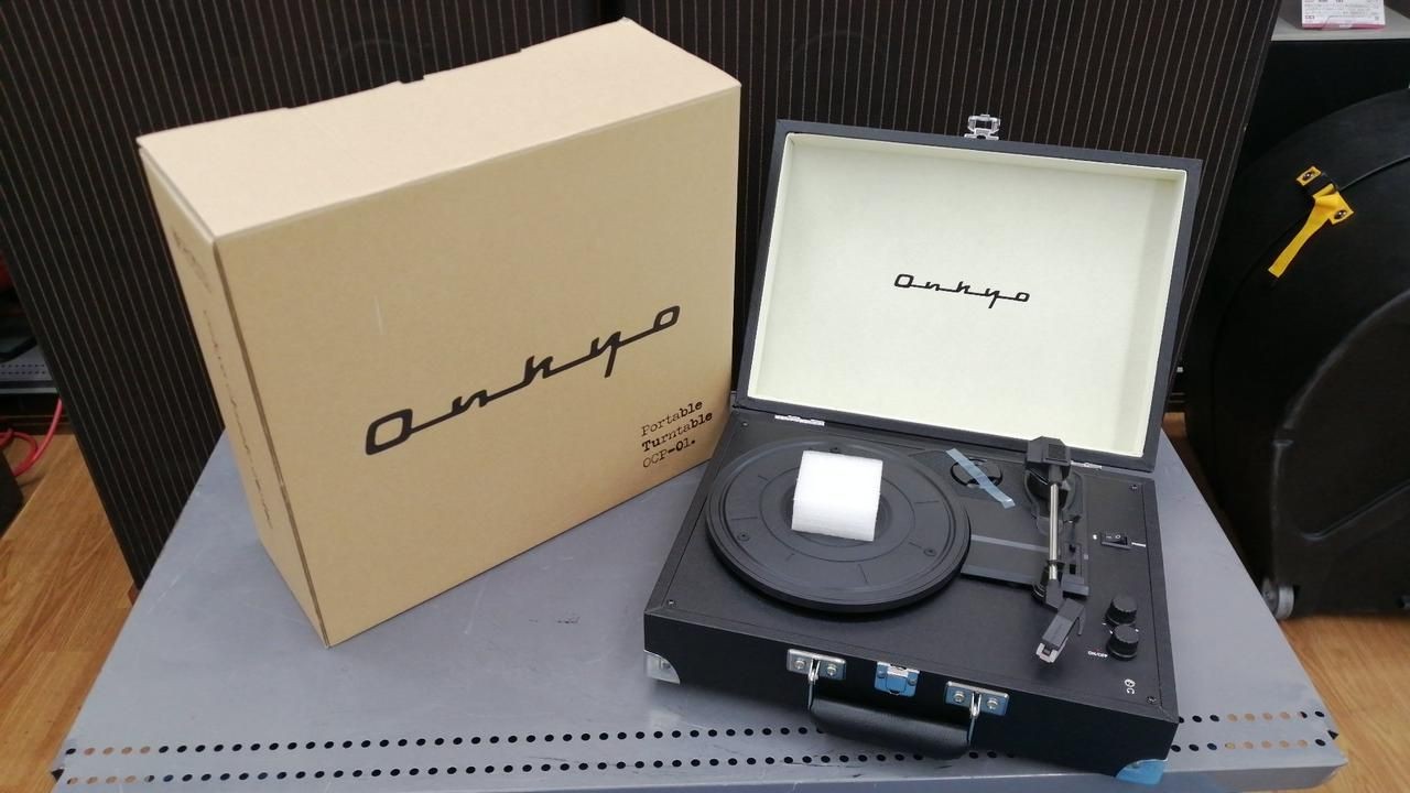 ONKYO Portable Turntable OCP-01 Used