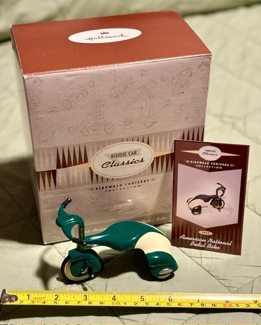 NIB! Hallmark Kiddie Car Classics 1939 AMERICAN NATIONAL PEDAL BIKE Retro Style