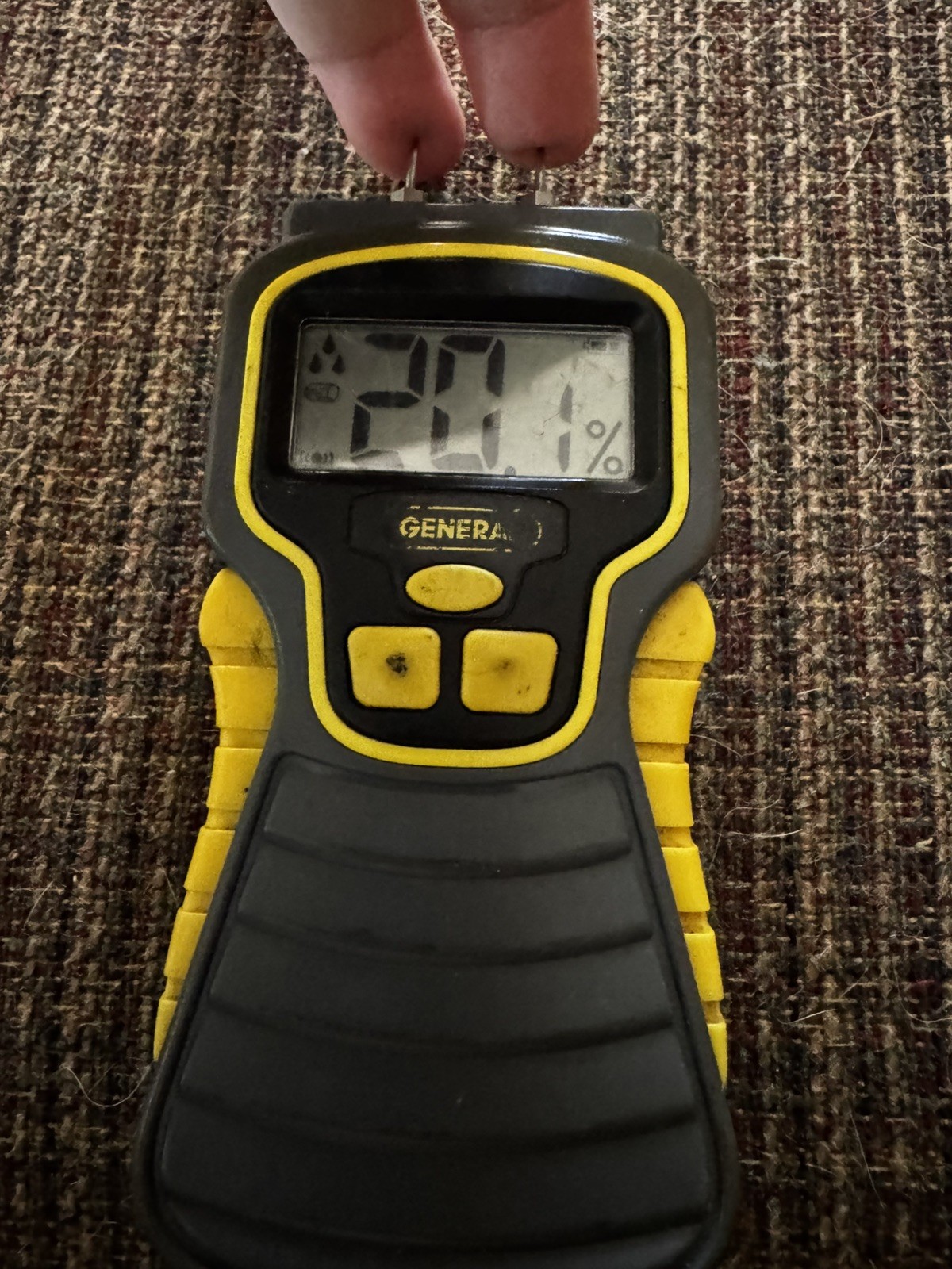 General Tools MMD4E Pin Type Digital Moisture Meter Wood Drywall