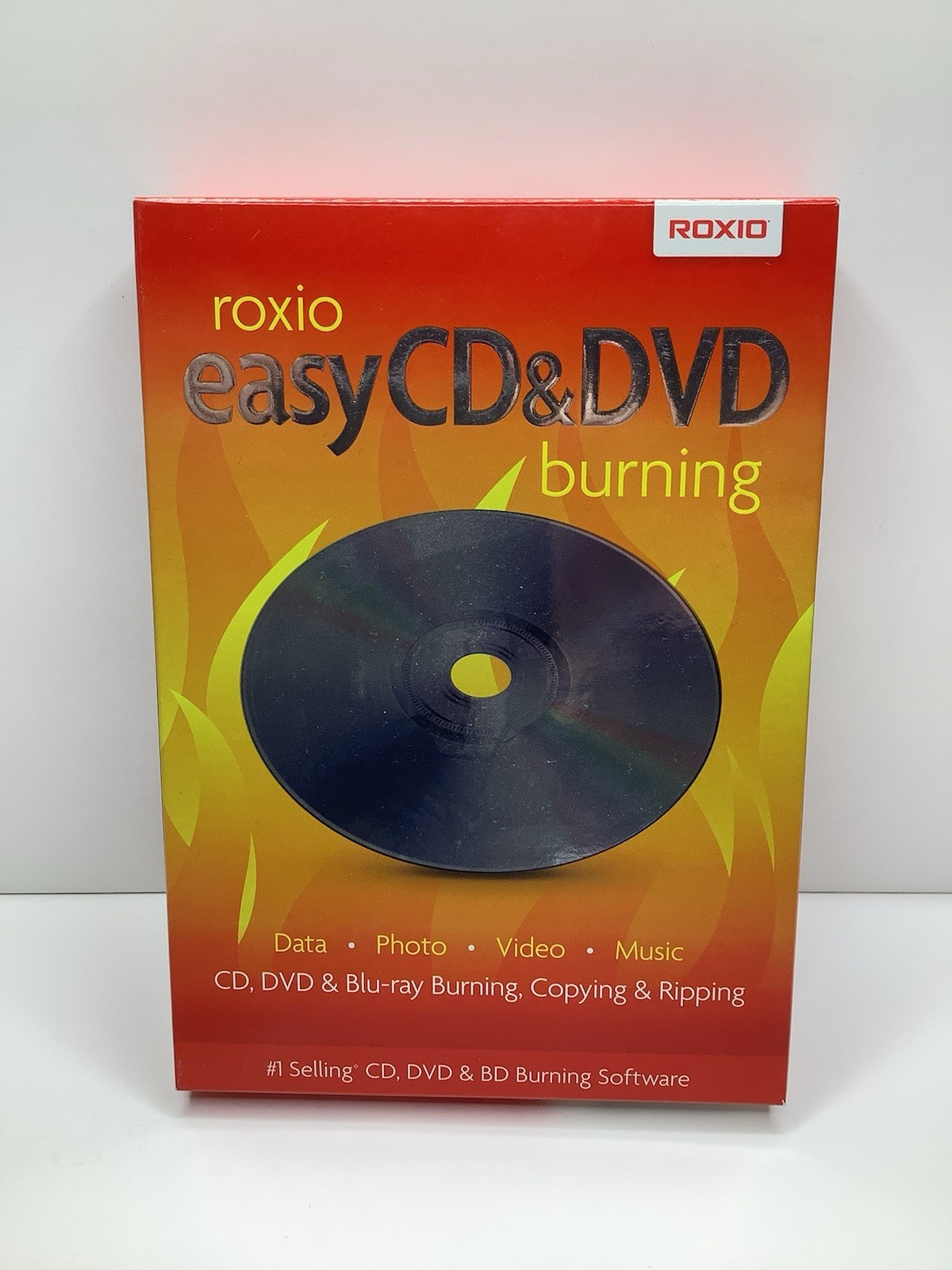 New Roxio Easy CD & DVD + Blu-Ray Burning software PC video convert ripping copy