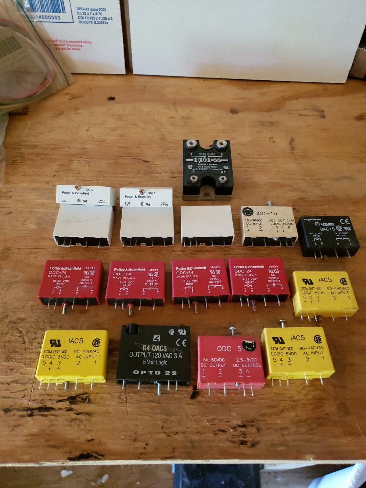 ELECTRICAL INPUT/OUTPUT MODULE LOT. SEE PICS. 17 PIECES