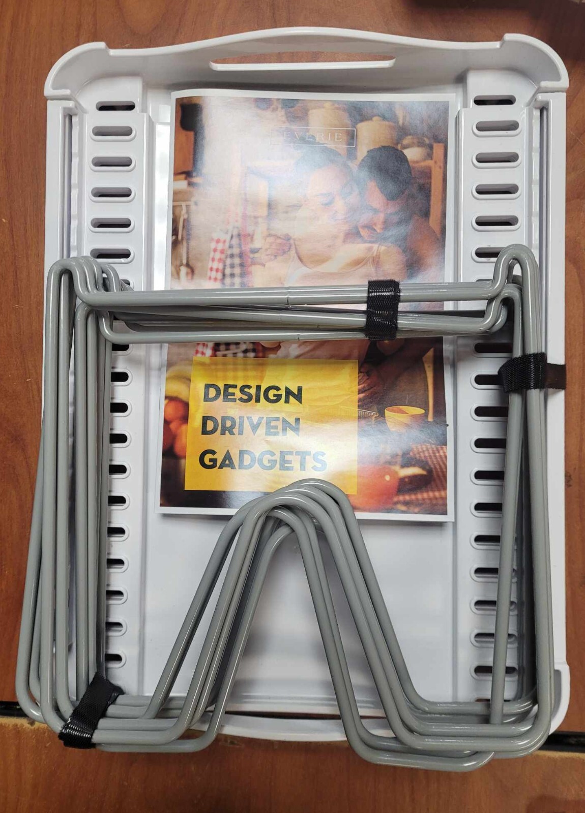 Everie Adjustable Bakeware Organizer Rack for Pots, Lids, Plates, etc.