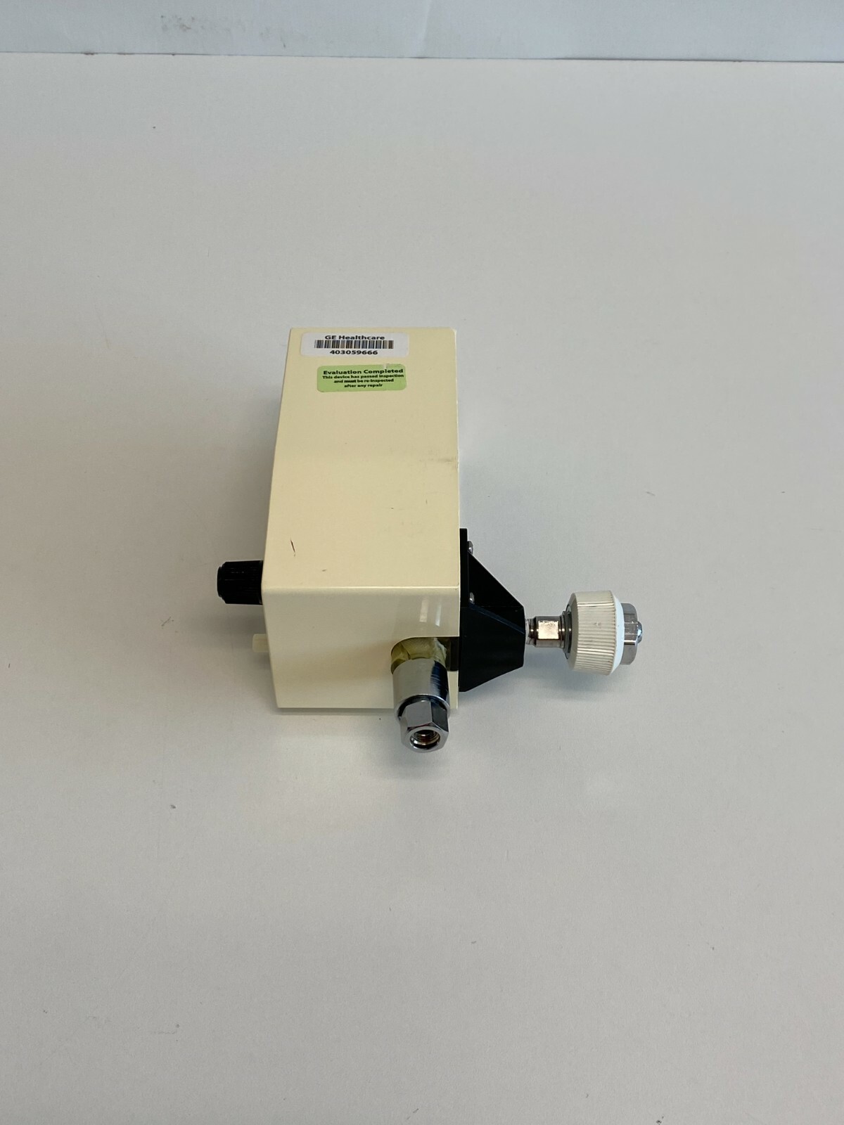 PP30-19: Ohmeda Vacuum Unit - Missing a knob