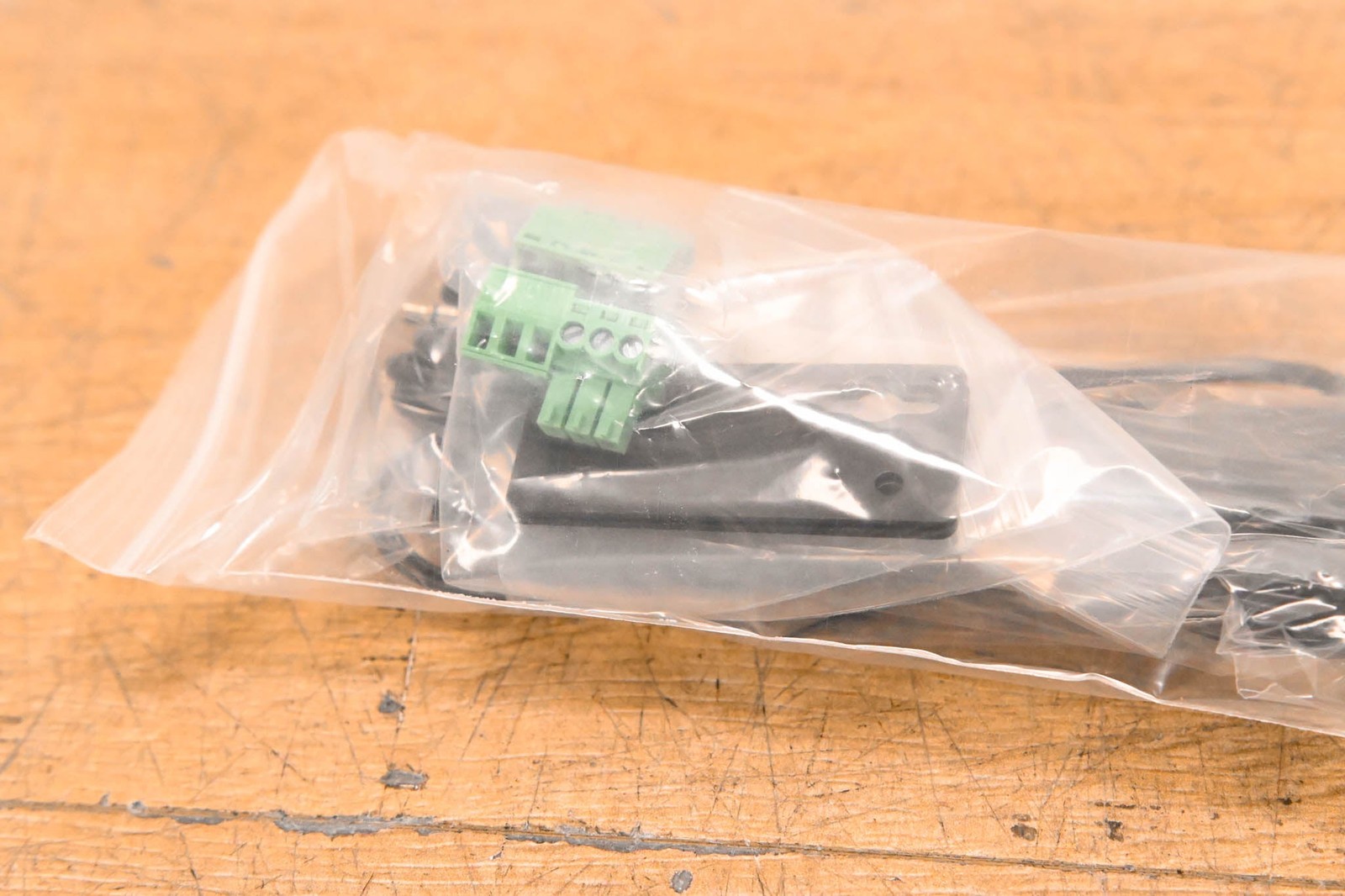 AVPro Edge AC-MXNET-1G-E Encoder/Transmitting IP Device CG01UHK