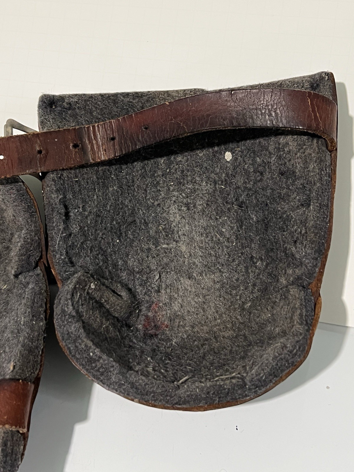 Vtg Master Mechanic Leather & Felt Knee Pads Protective Work Gear Riveted