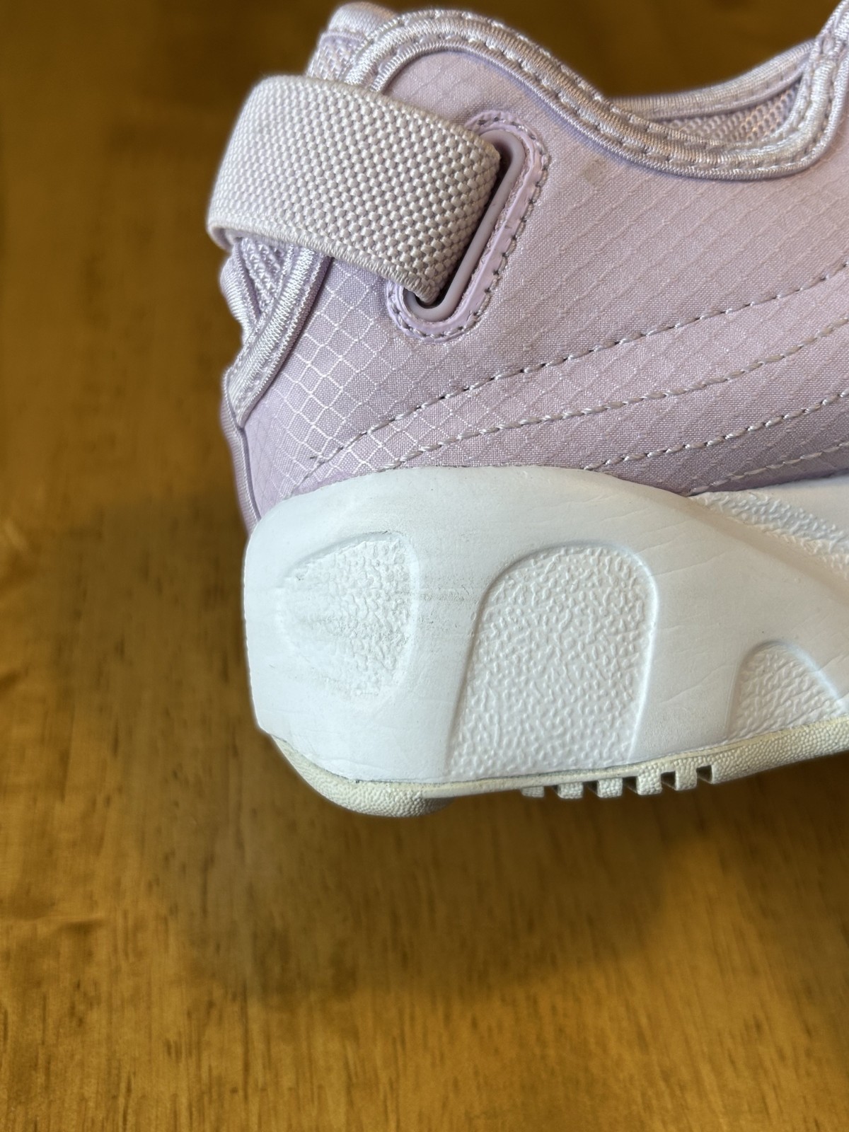 Nike Air Rift DV2926-300 Split Toe Tabi Sneakers Women US 9 Pastel Color Japan