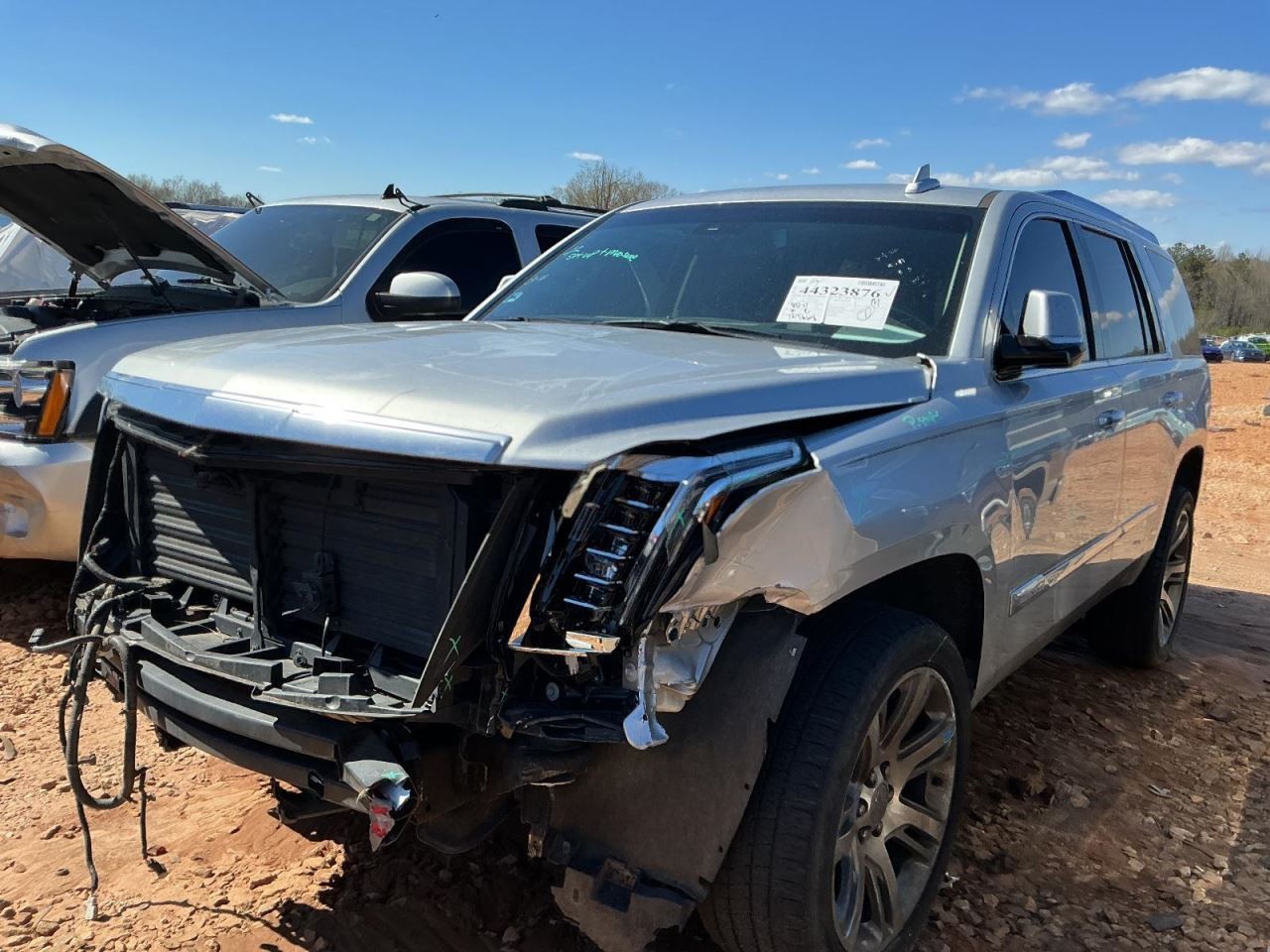 Fuse Box Engine Fits 15-20 ESCALADE 4999202