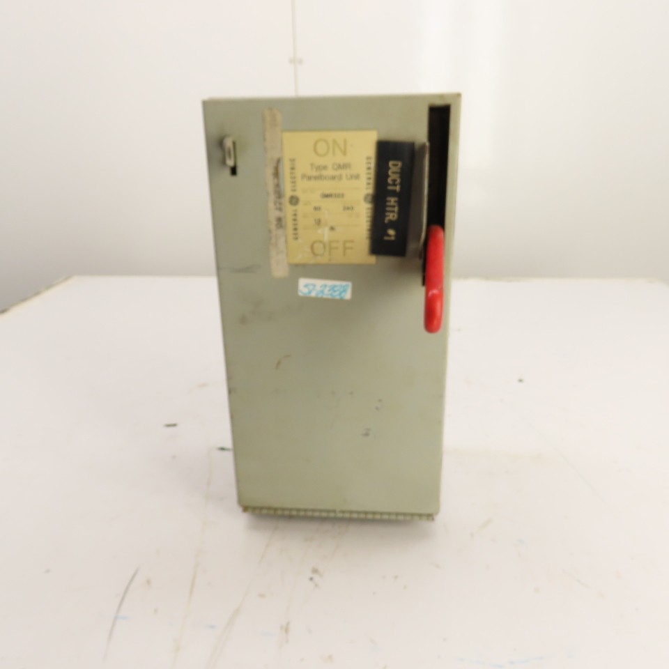 General Electric QMR322 60A 3-Pole Fusible Panelboard Disconnect 240VAC 15HP