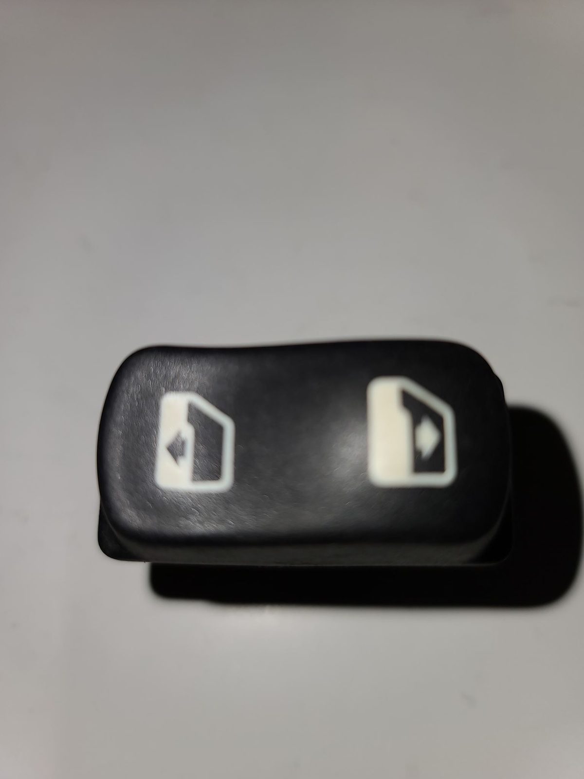 16-09210PKG Window Switch