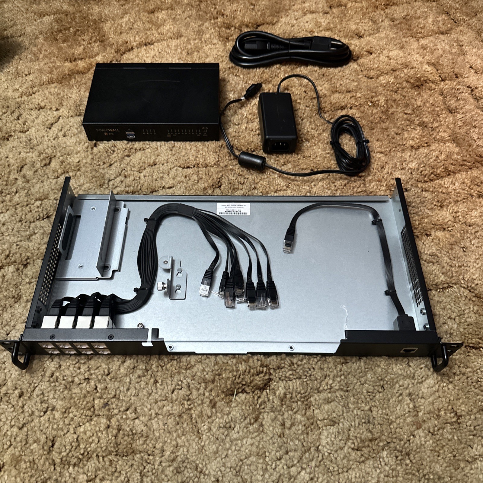 SonicWall TZ470 Network Security/Firewall Appliance With Rack - FOR PARTS