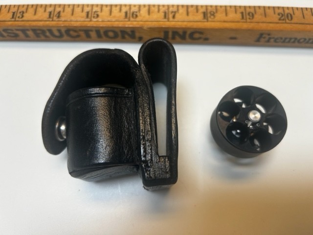 Vintage Don Hume black leather duty gear speed loader pouch & HKS 10 Speedloader