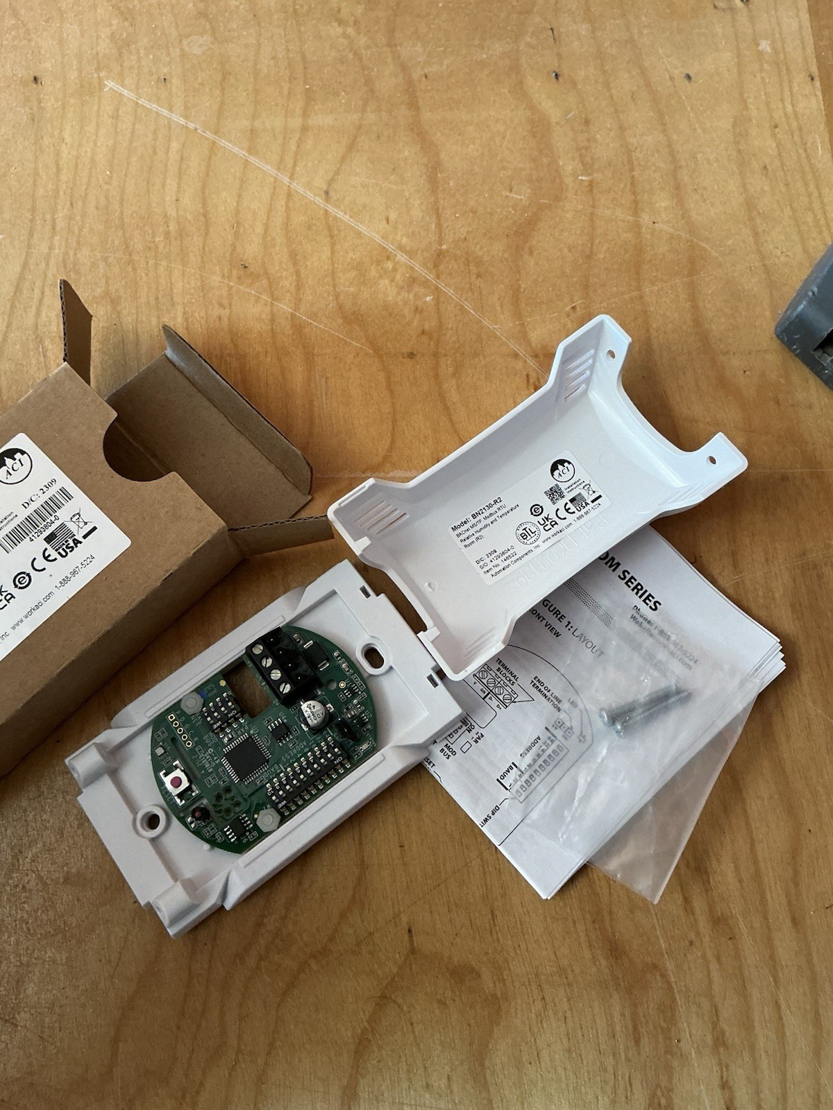 ACI BN2130-R2 BACnet MS/TP Modbus RTU Relative Humidity & Temp Control