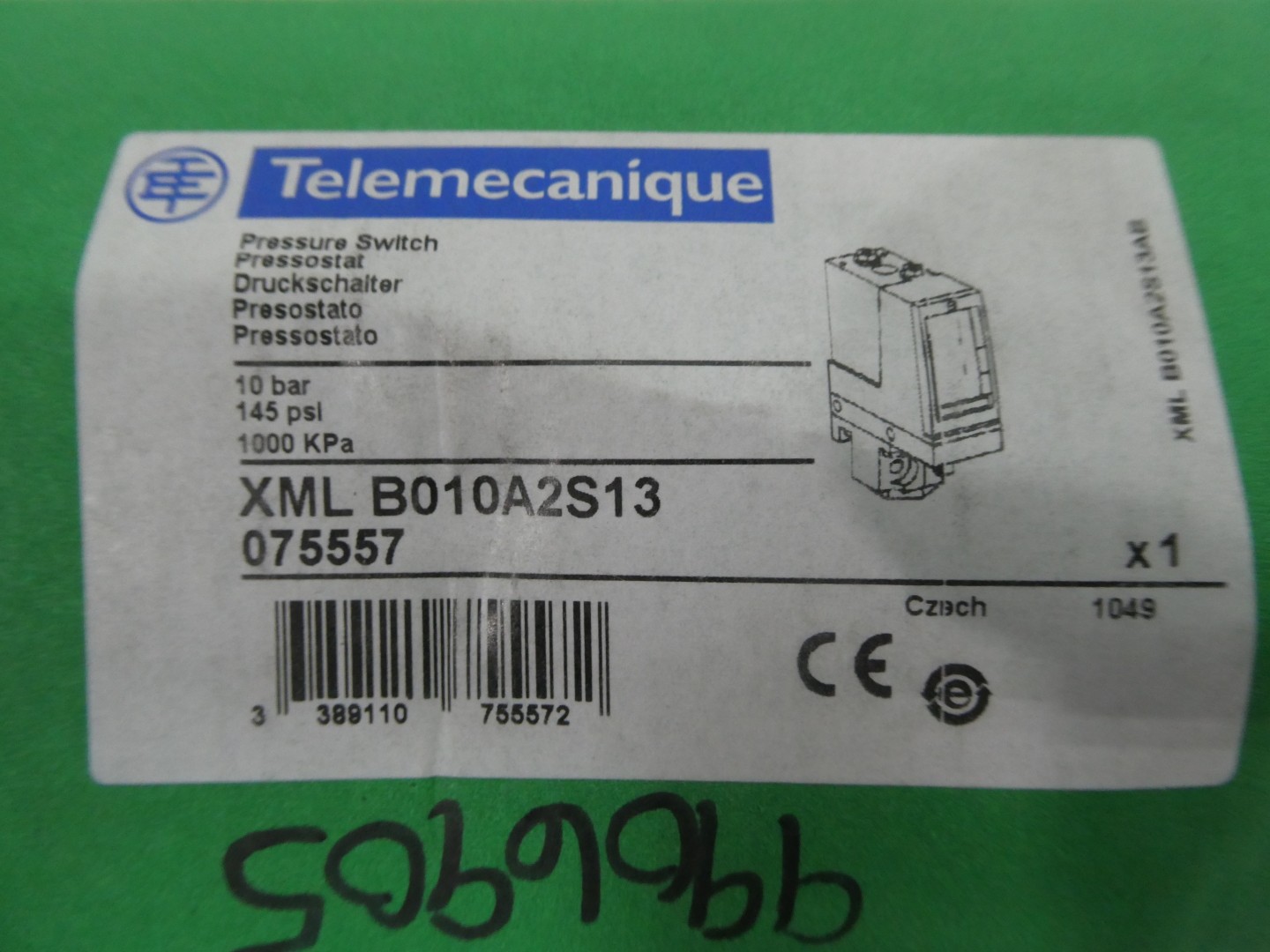 Telemecanique XMLB010A2S13 Pressure Switch 145psi