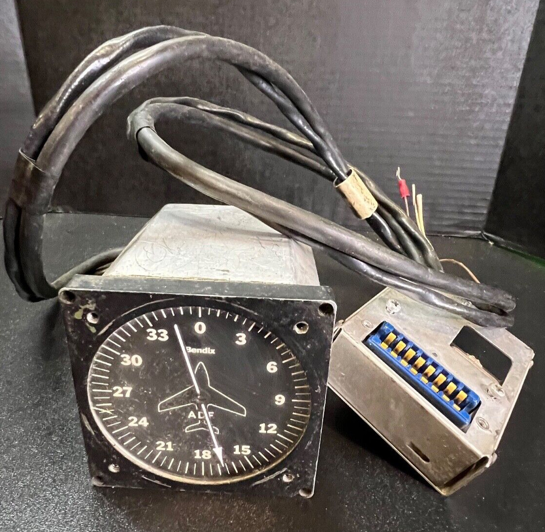 VTG Servo Bendix AMP Indicator Model 551A 3D065T, Not Tested for Parts