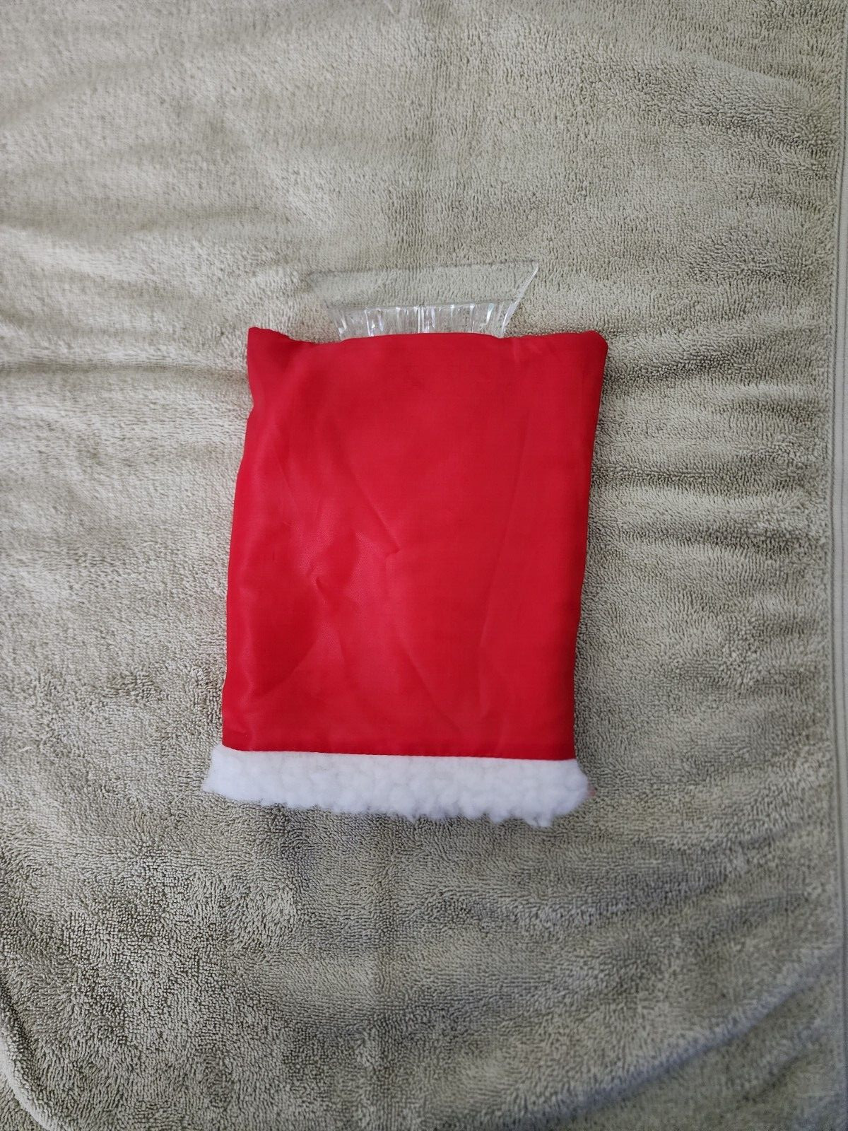 Car Windshield Scraper for Ice & Snow with Red Fleece Lined Hand Cover 6"x10"