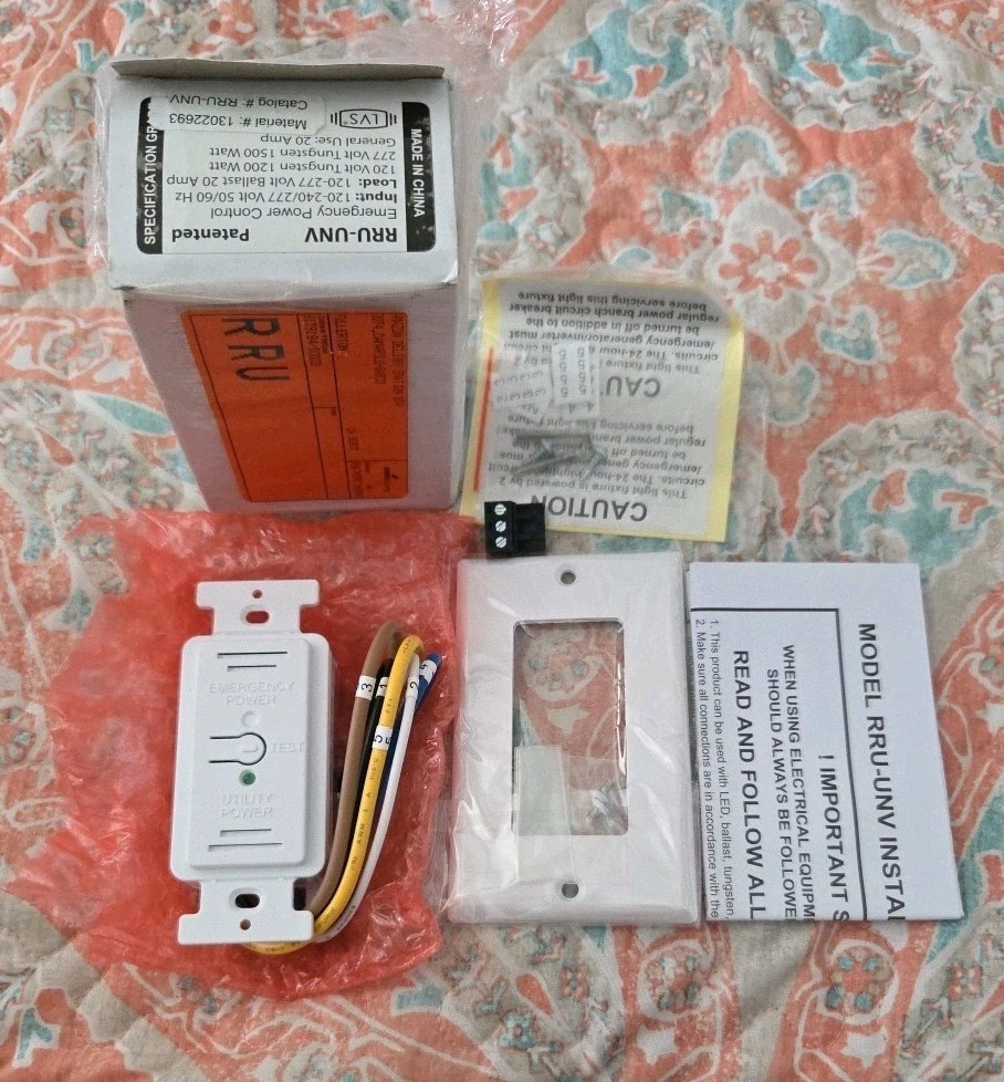 COOPER, LVS RRU-UNV  CONTROL 120-240/277VAC 20AMP 1 NEW OPEN BOX,  J13