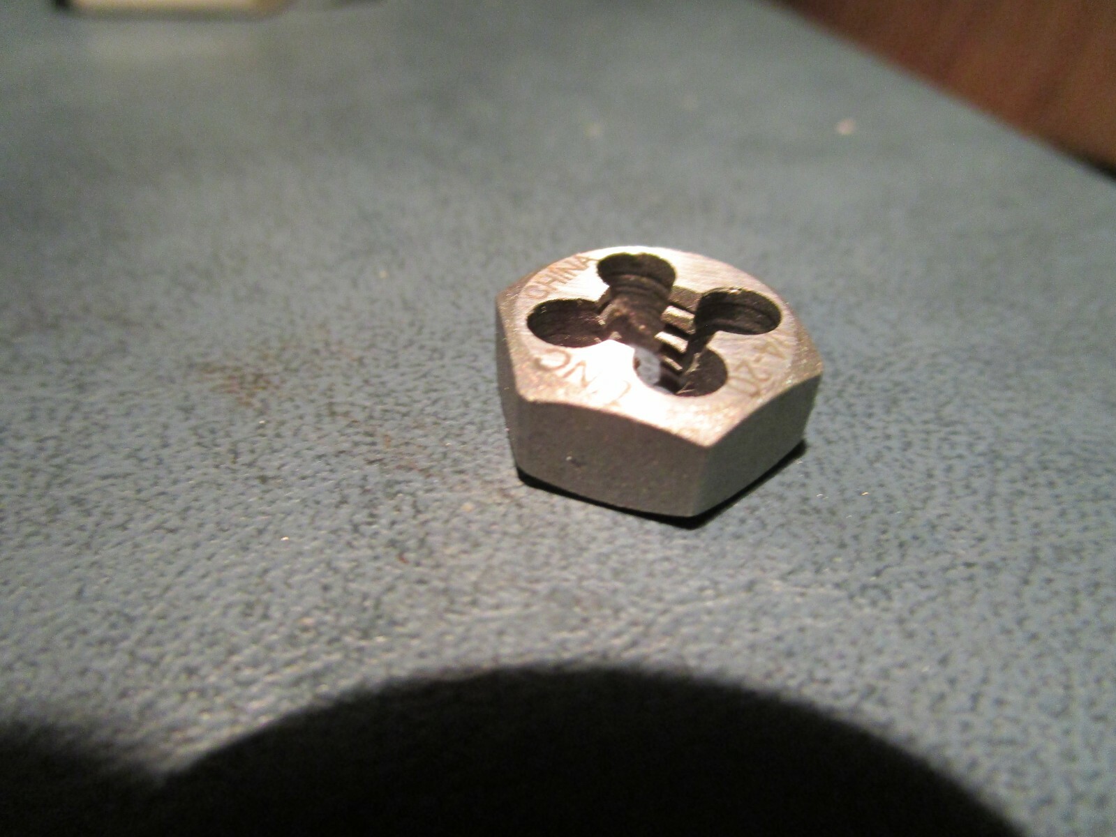 1/4"-20 x 19/32" Carbon Steel Bright Finish Hex Die