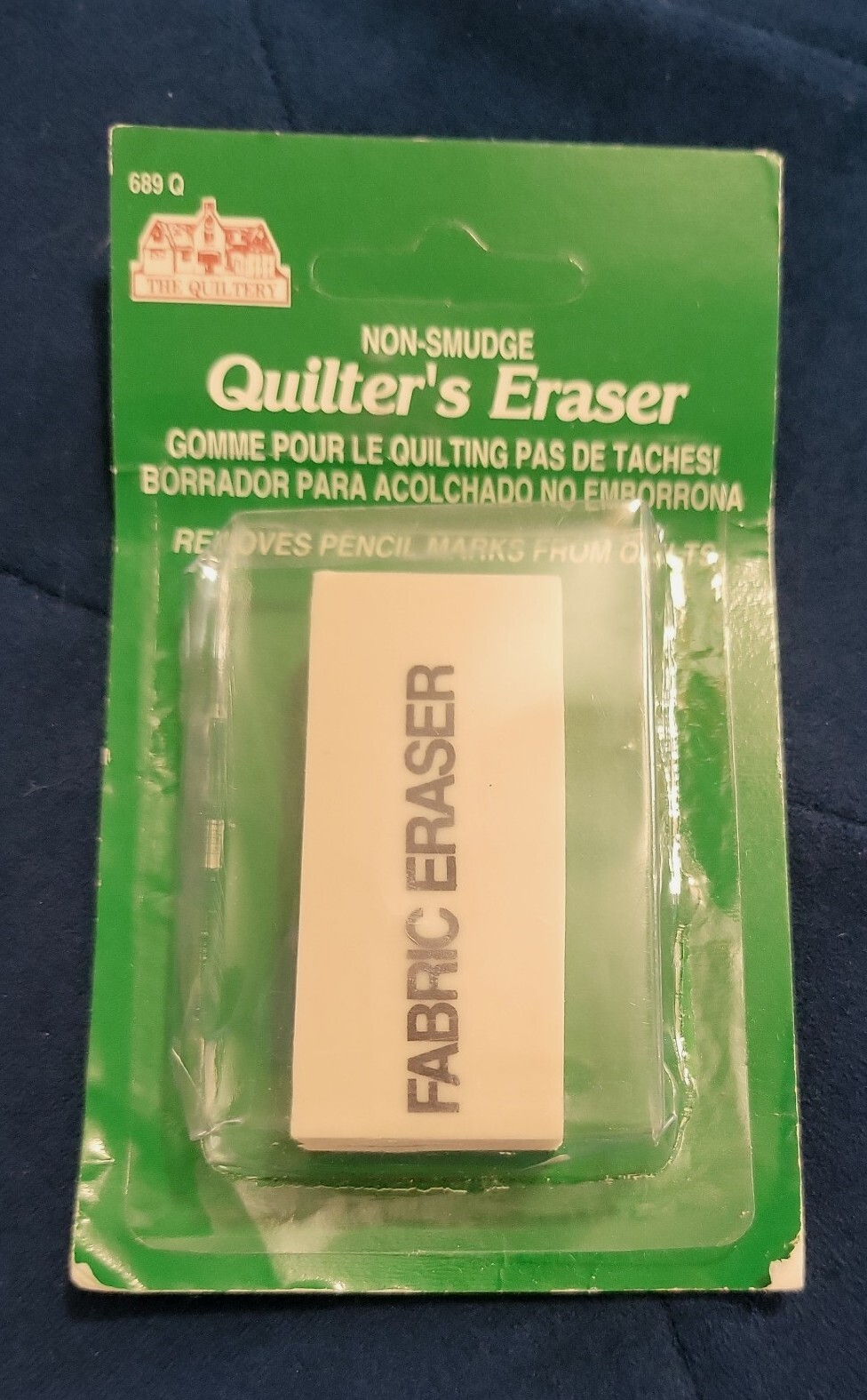 Quilter's Eraser- non smudge- removes pencil marks from fabric/quilts.