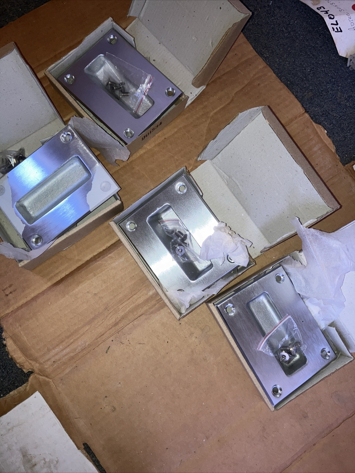 X4 SOUTHERN STEEL 76710534 214S RECESSED DOOR PULL US26D