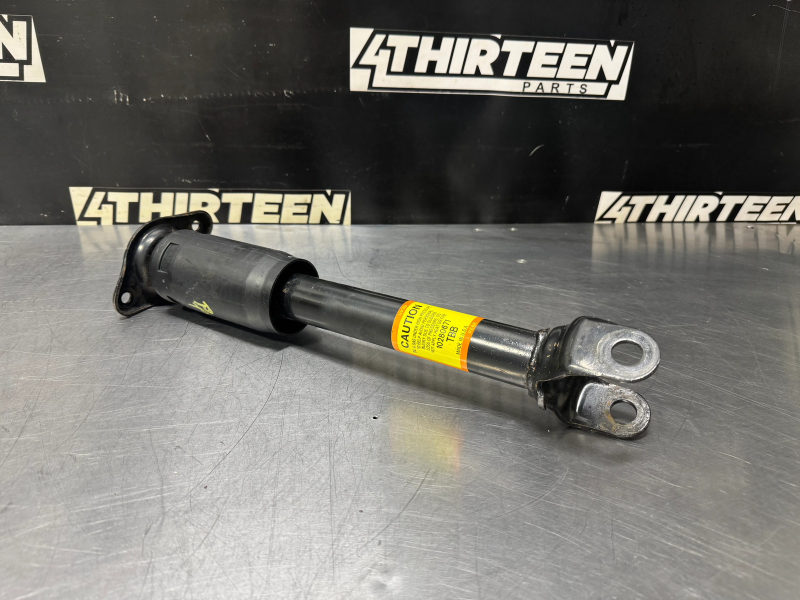 97-04 CORVETTE C5 REAR SHOCK 10280671 #N65