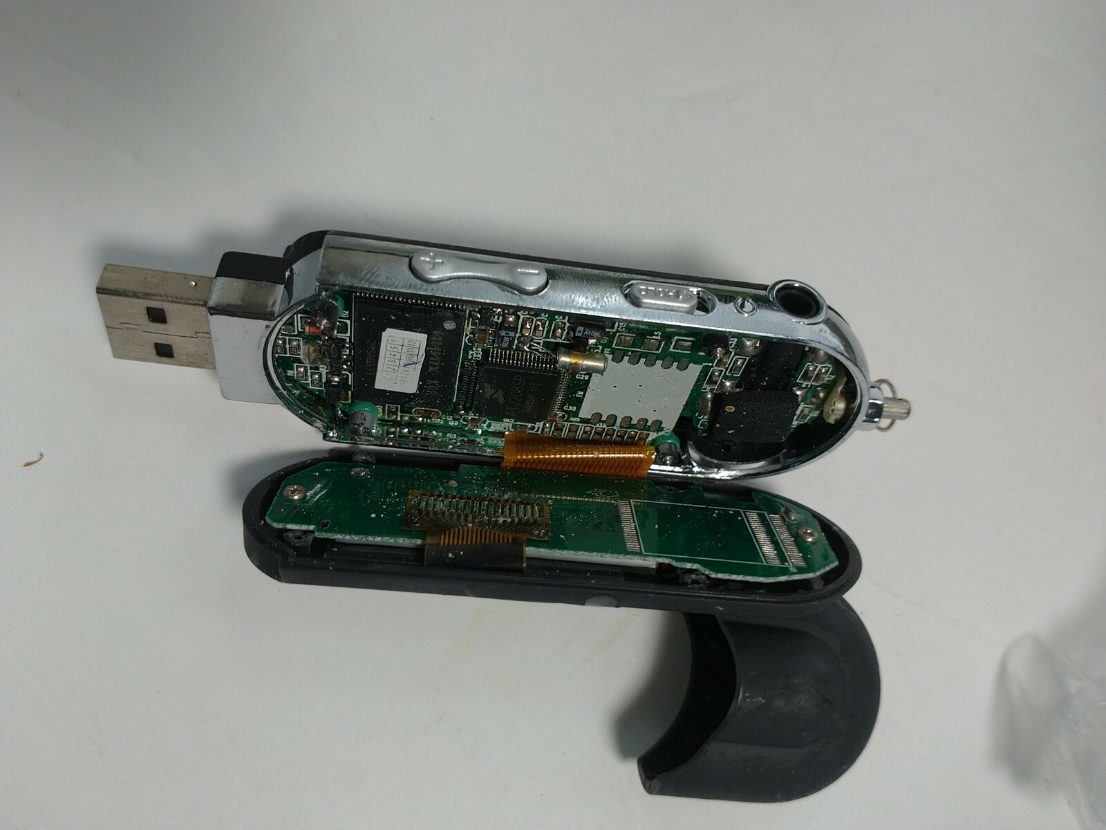 INNOVAGE USB DIGITAL MP3 PLAYER AND VOICE RECORDER