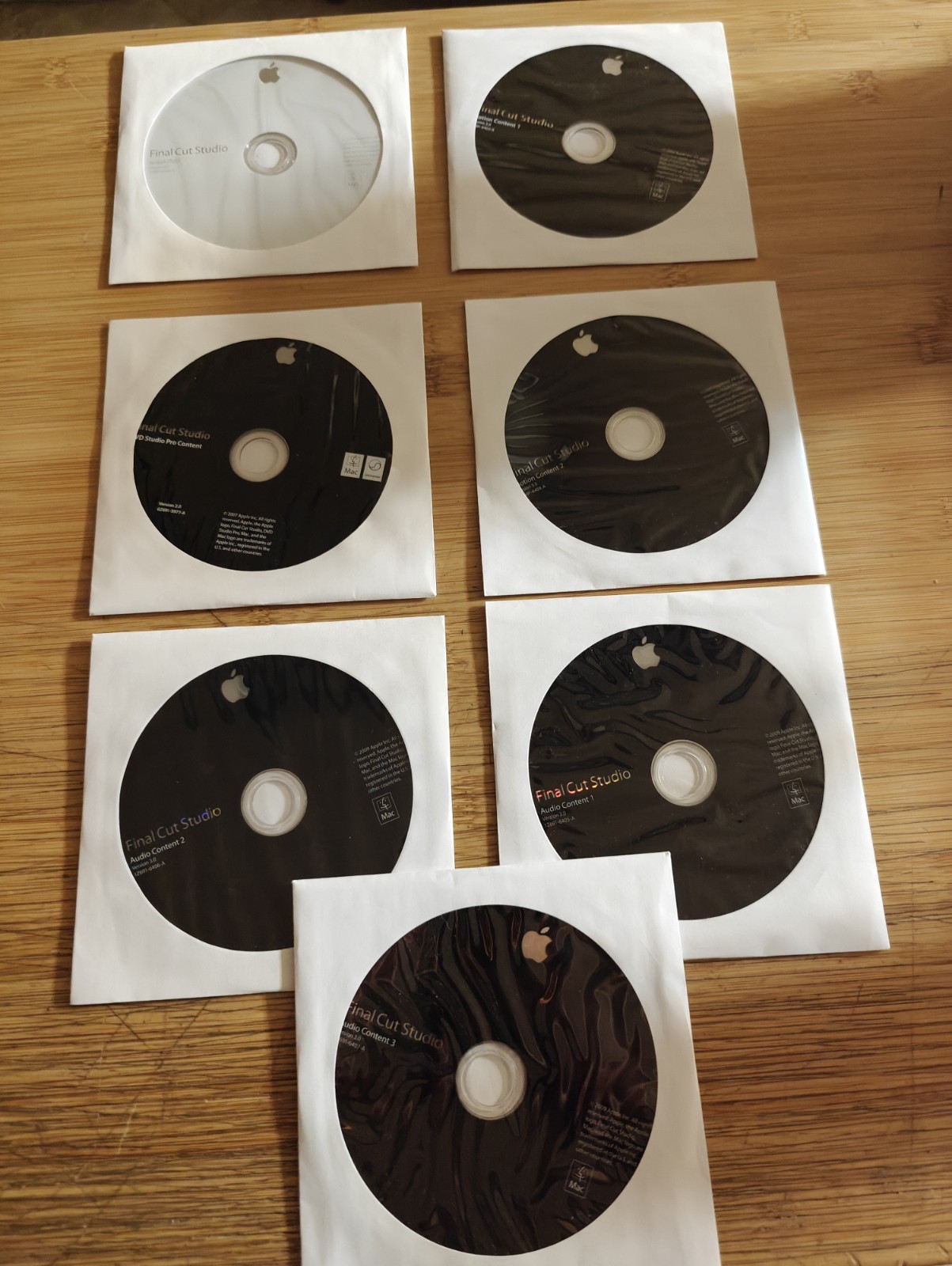 Apple Final Cut Studio 2009 Final Cut Pro 7 Video Editing Software