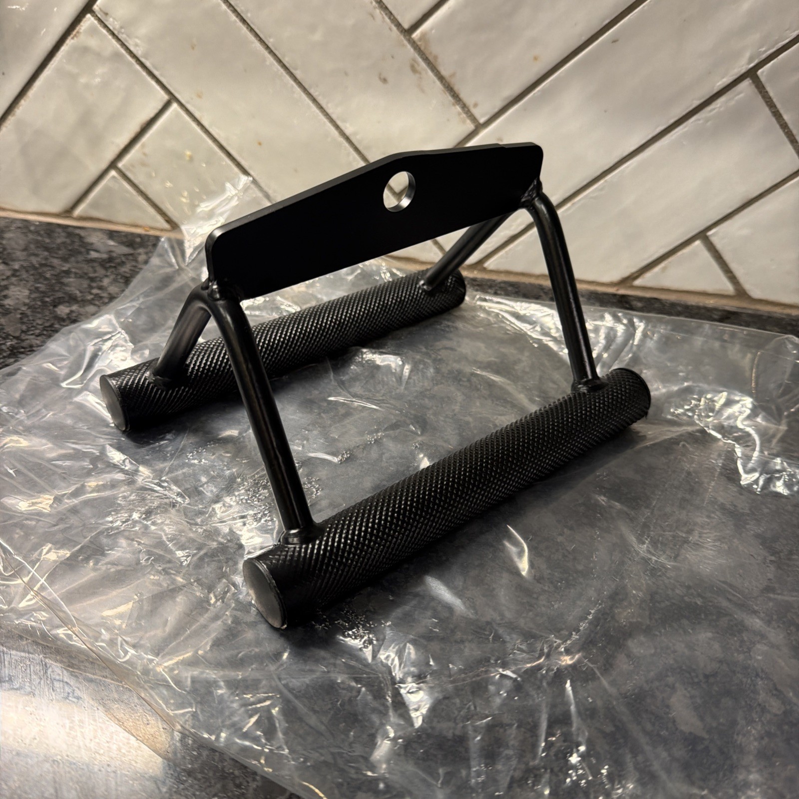 Seated Row Double D Grip Cable Attachment Knurled Knurling Black Gym Handle New