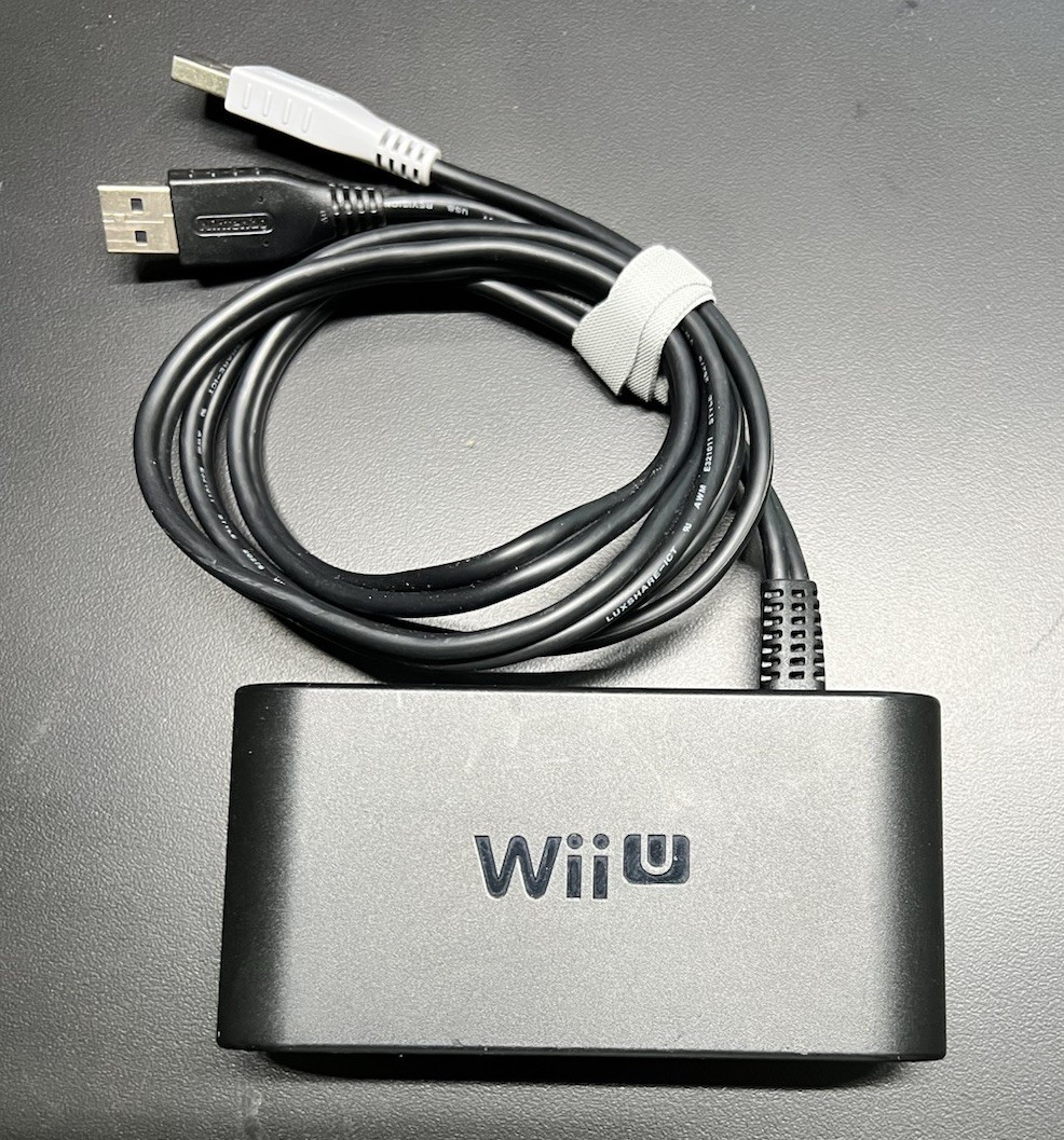 Original Nintendo 4-Port USB Hub WUP-028 for Wii U, Black, Wired USB, 2m Cable