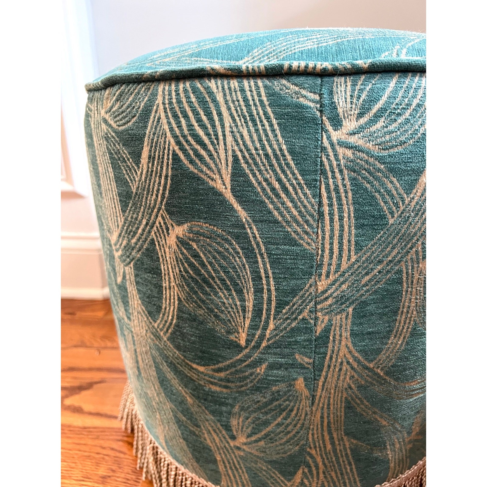 Gubi Pouffe Ottoman Round Stool Upholstered Mid Century Art Deco Fringe Trim 15”