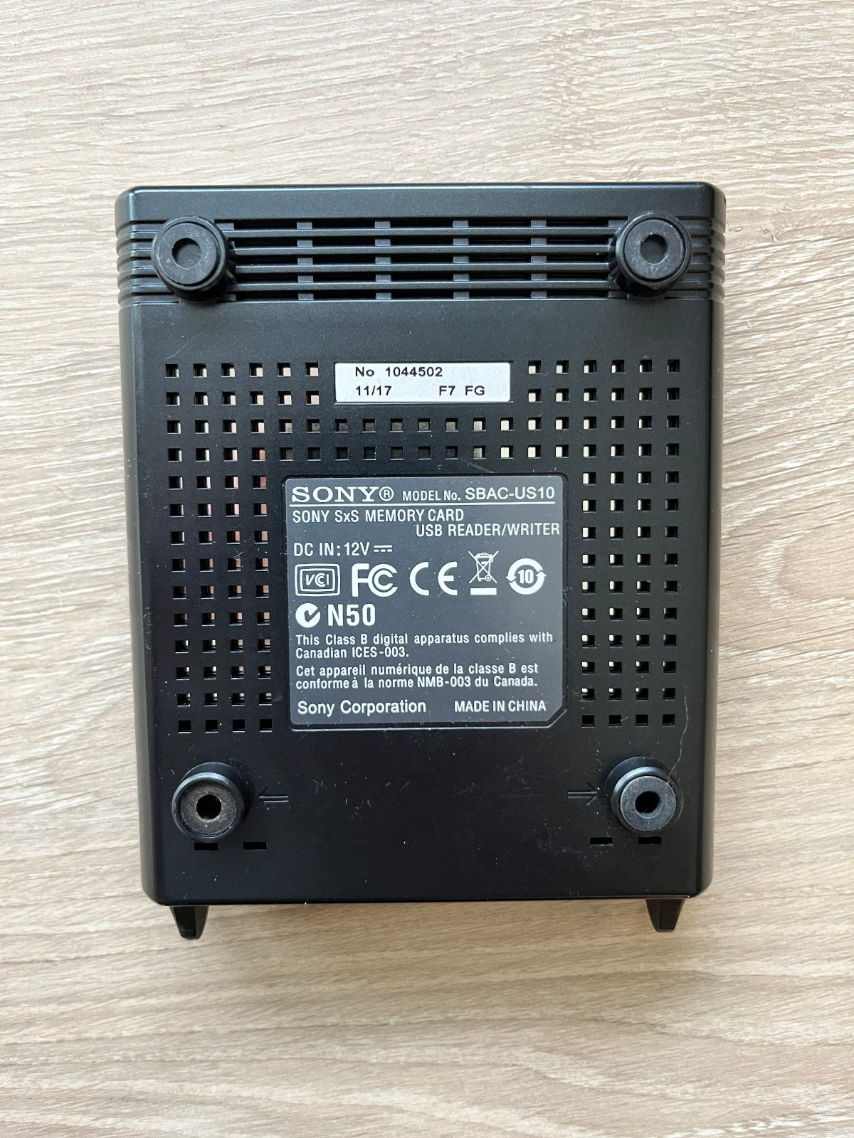 Sony SBAC-US10 SxS USB Memory Card Reader