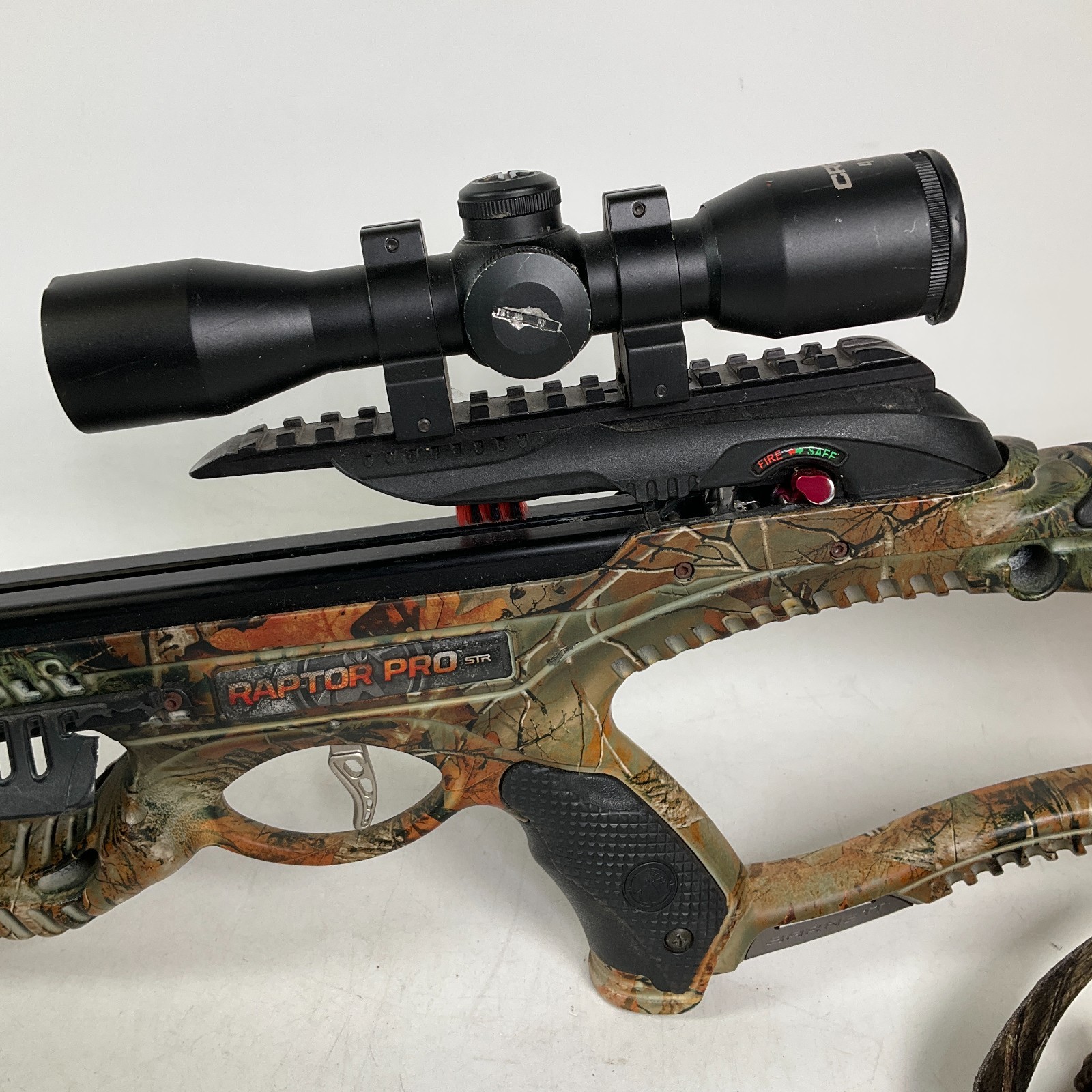 Barnett Raptor Pro STR Crossbow Camouflage with 4x32 Scope