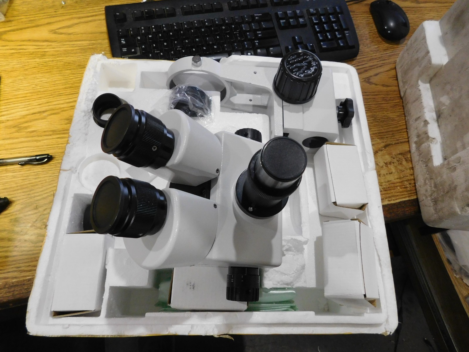 Unbranded Microscope Kit with Eyepieces, Mount, Head & other Accessoreies.  NOS
