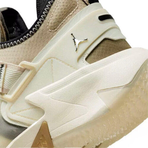 Nike Jordan Zer0.5 Basketball Shoes Coco Milk/Black Khaki DC3637 102