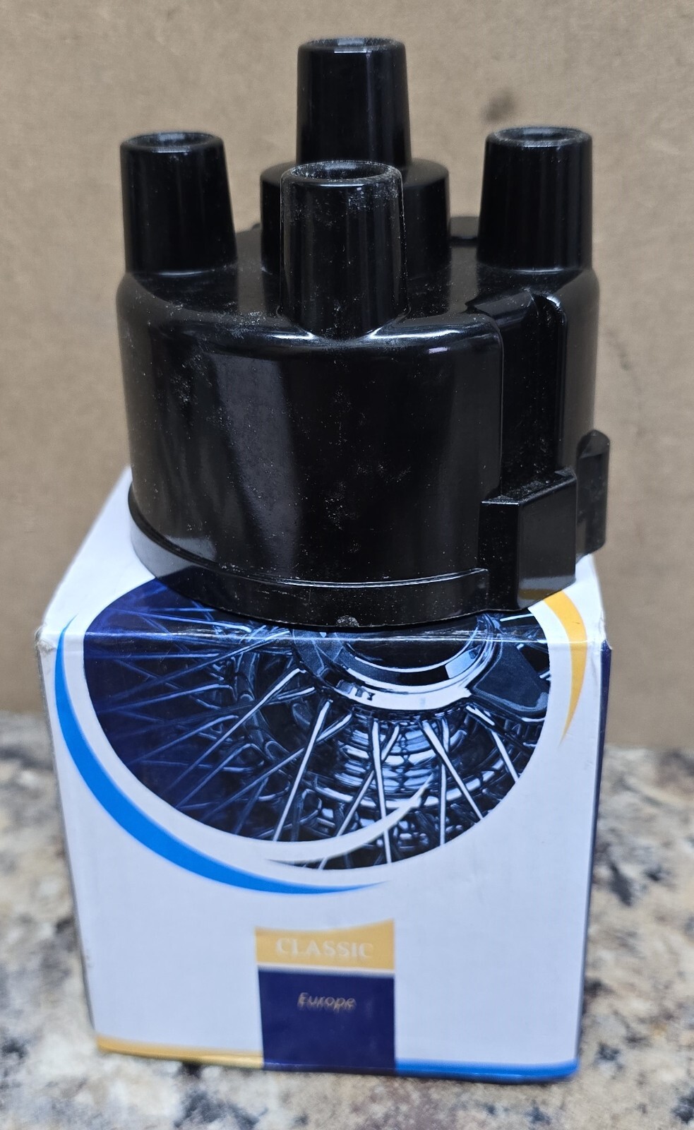 Classic Mini  -  Distributor/dizzy cap for Lucas  -  45D/59D  -  GDC136