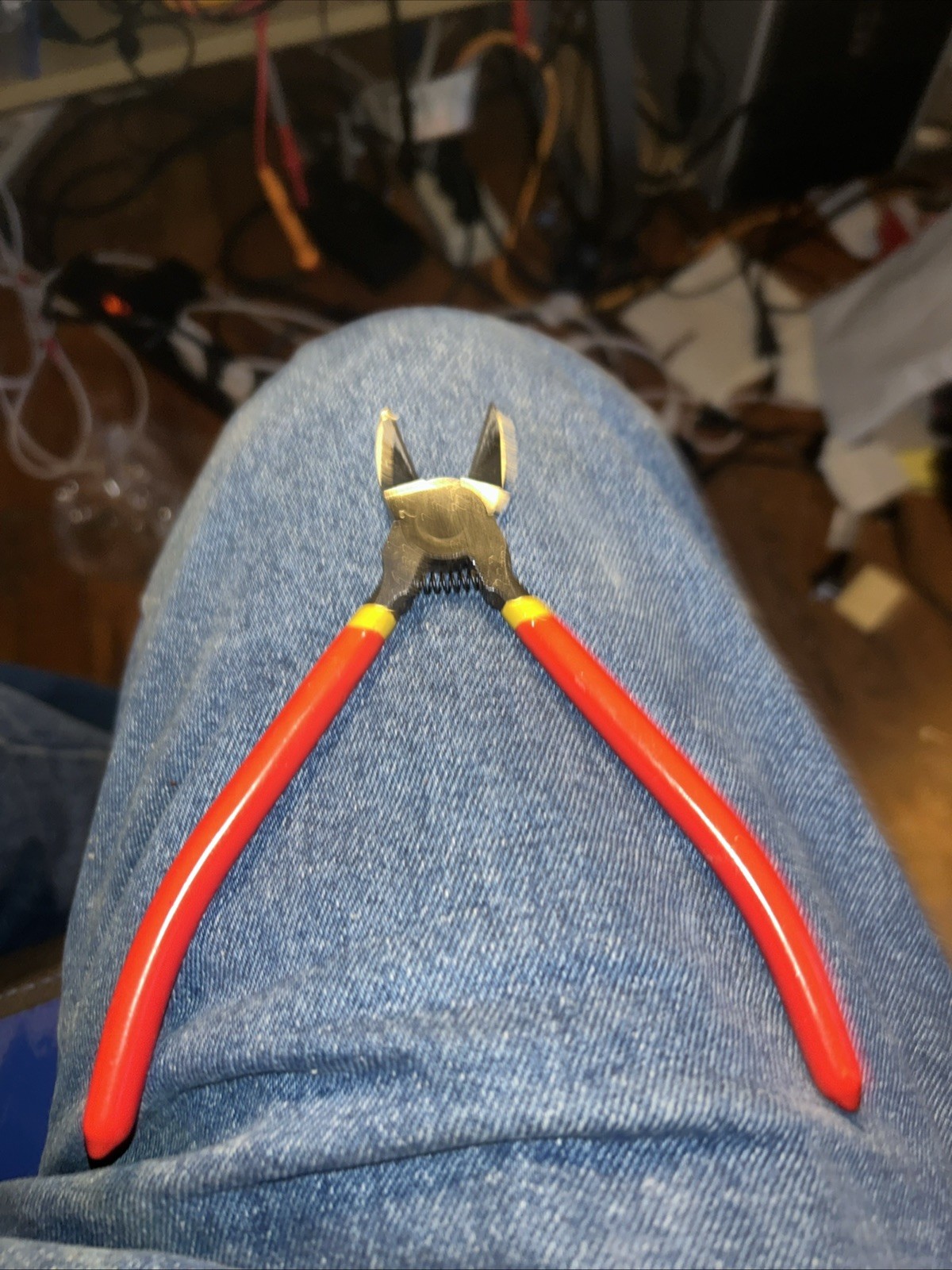 7” Electricians Insulated Wire Side Cutters. Heavy Duty, Spring Loaded .