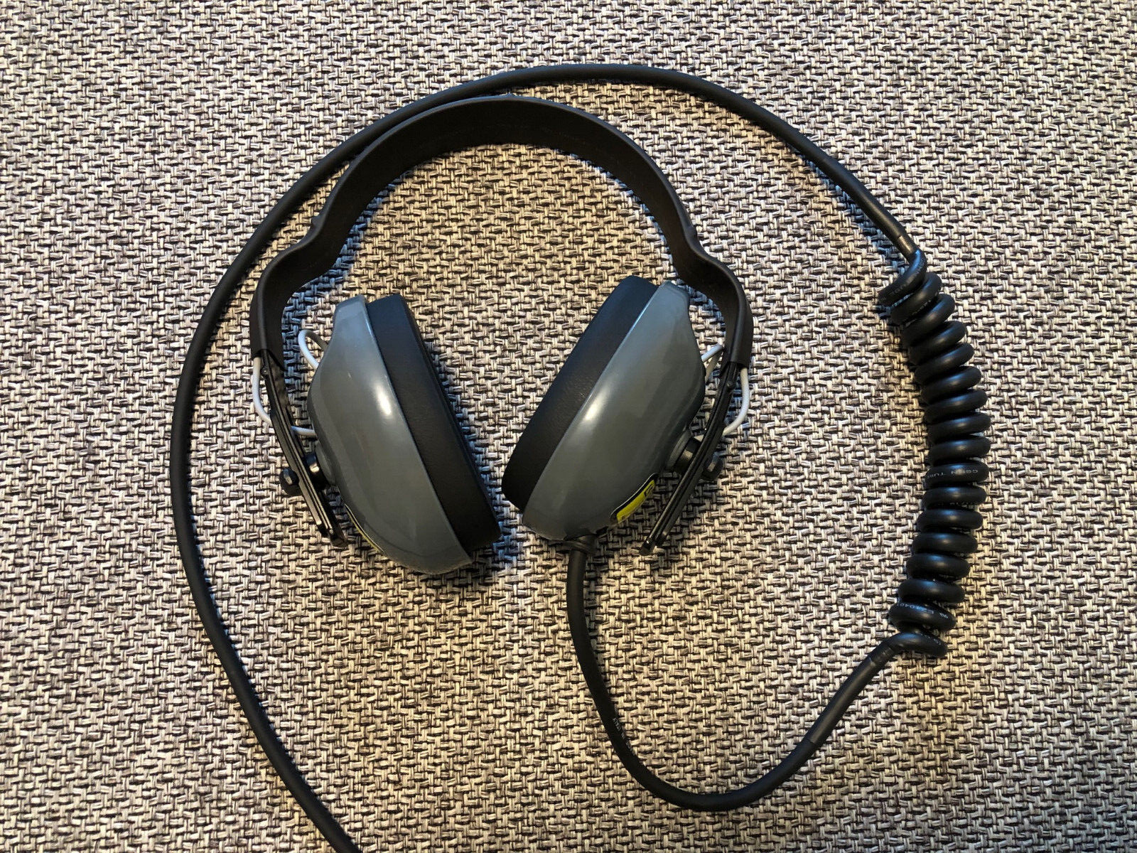LS.PELSO series CTX 3030 Waterproof Headphones
